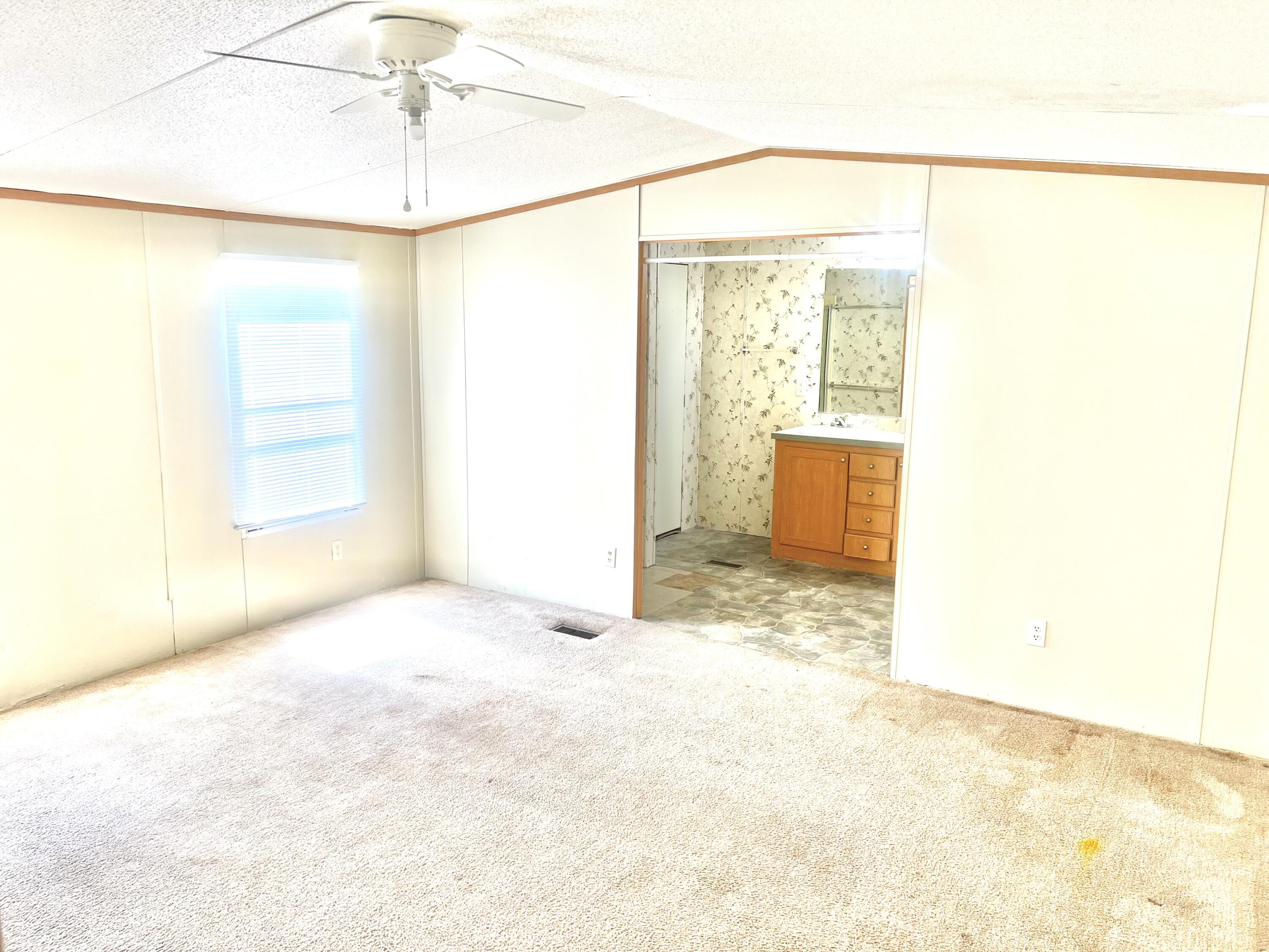 1471 East 515th Road Property Photo 12