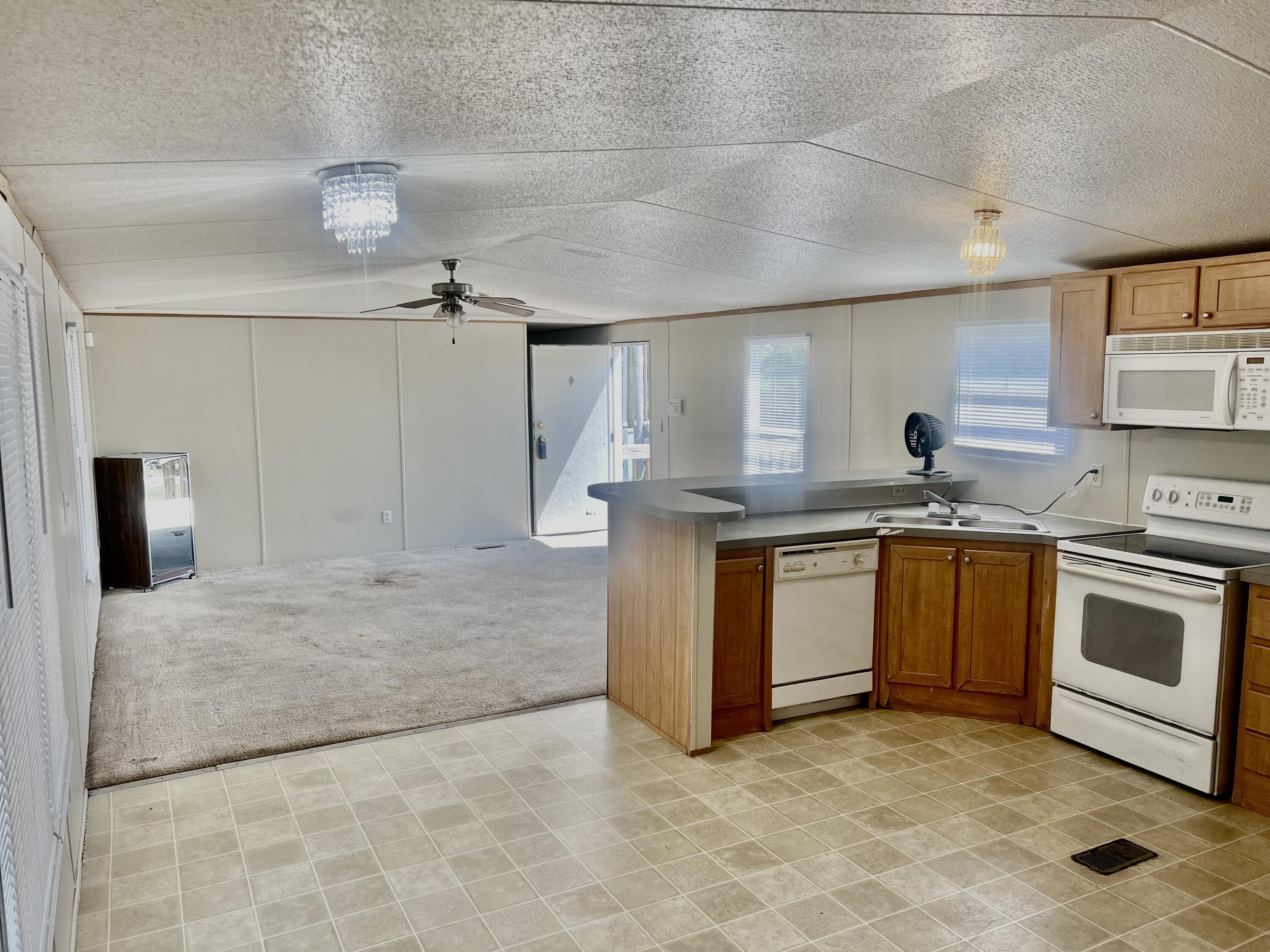 1471 East 515th Road Property Photo 16