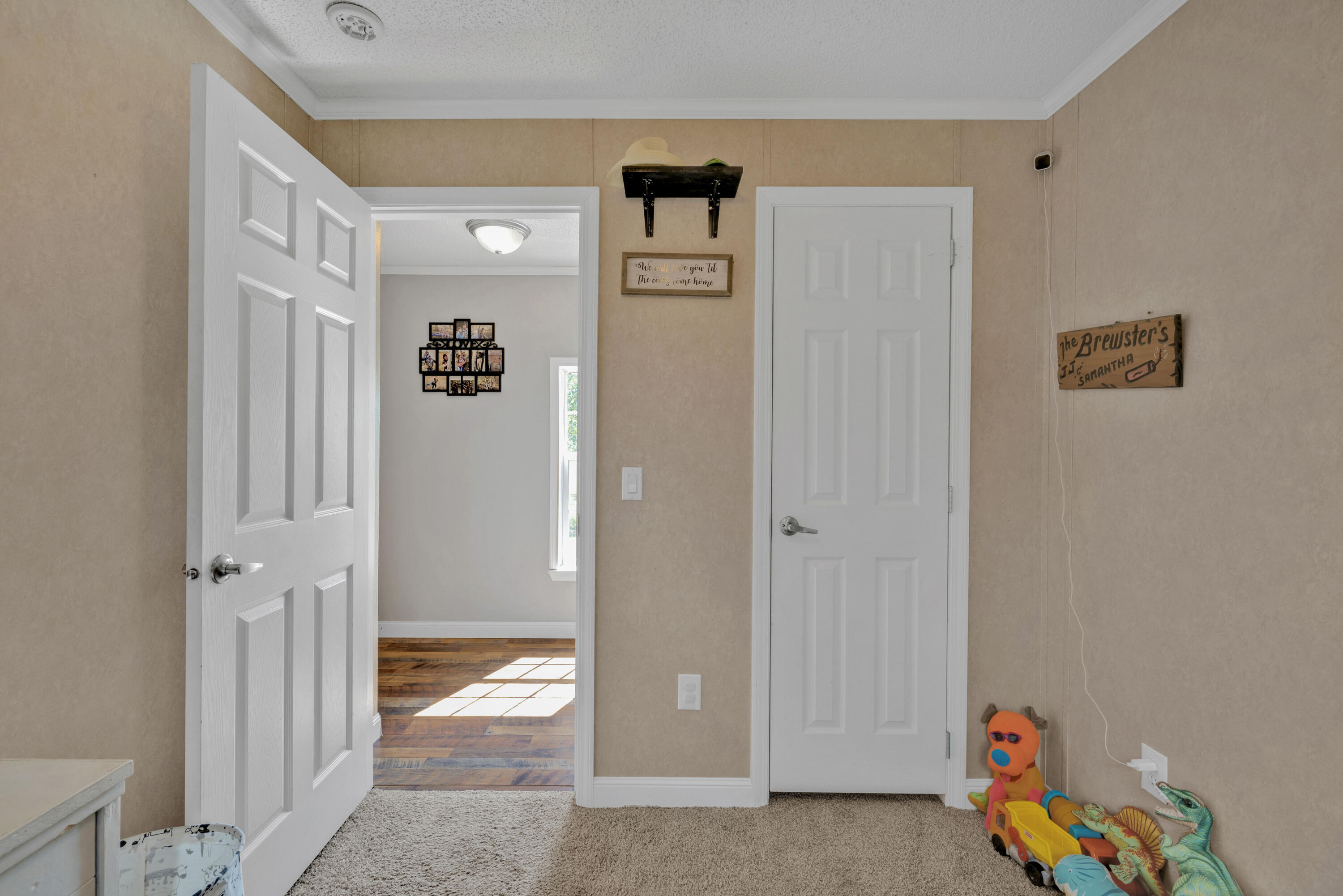 19060 Highway 60 Property Photo 17