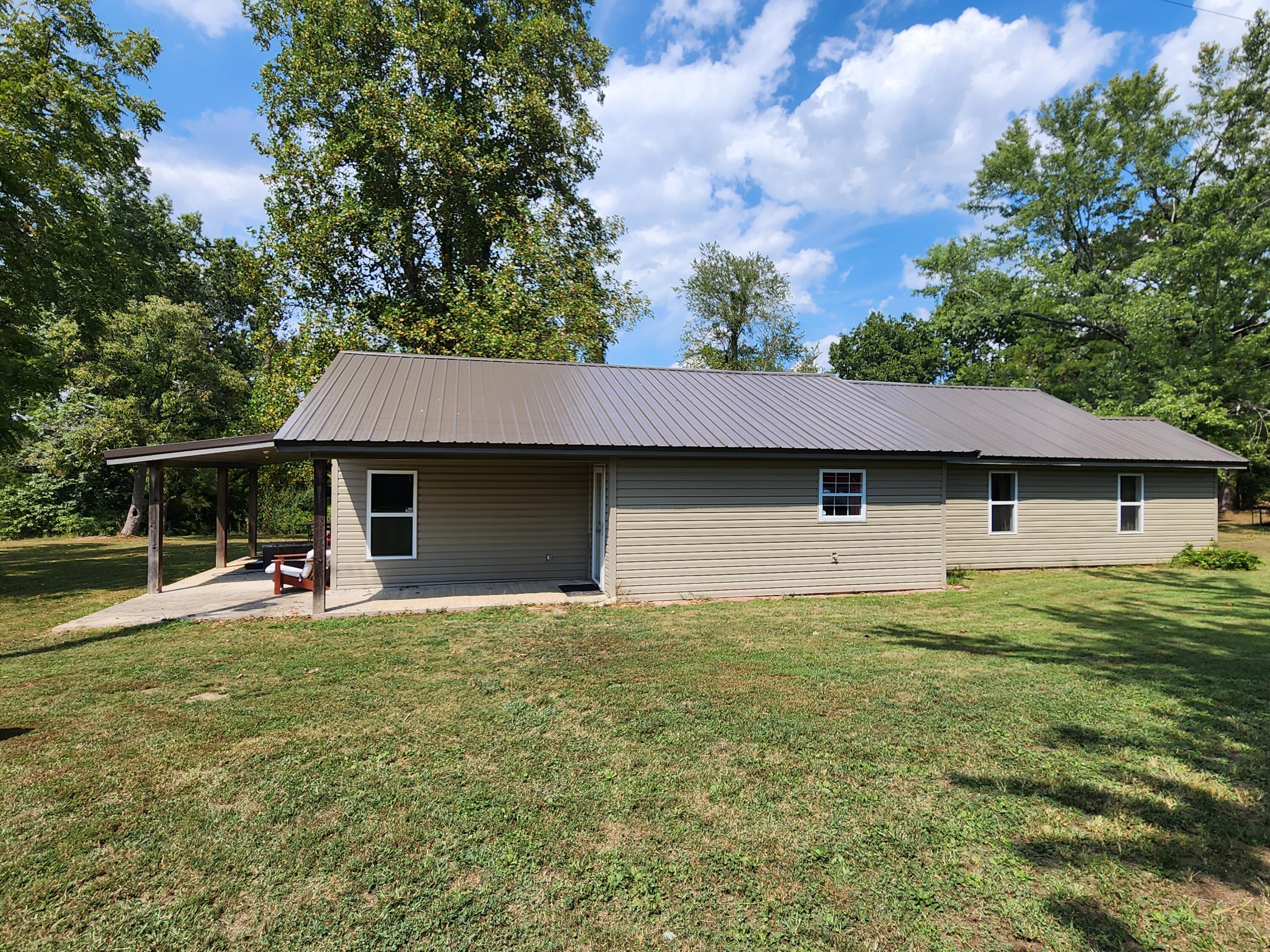468 Martingale Drive Property Photo 1