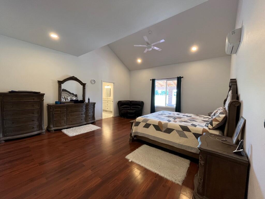 12040 Farm Road 2205 Property Photo 15