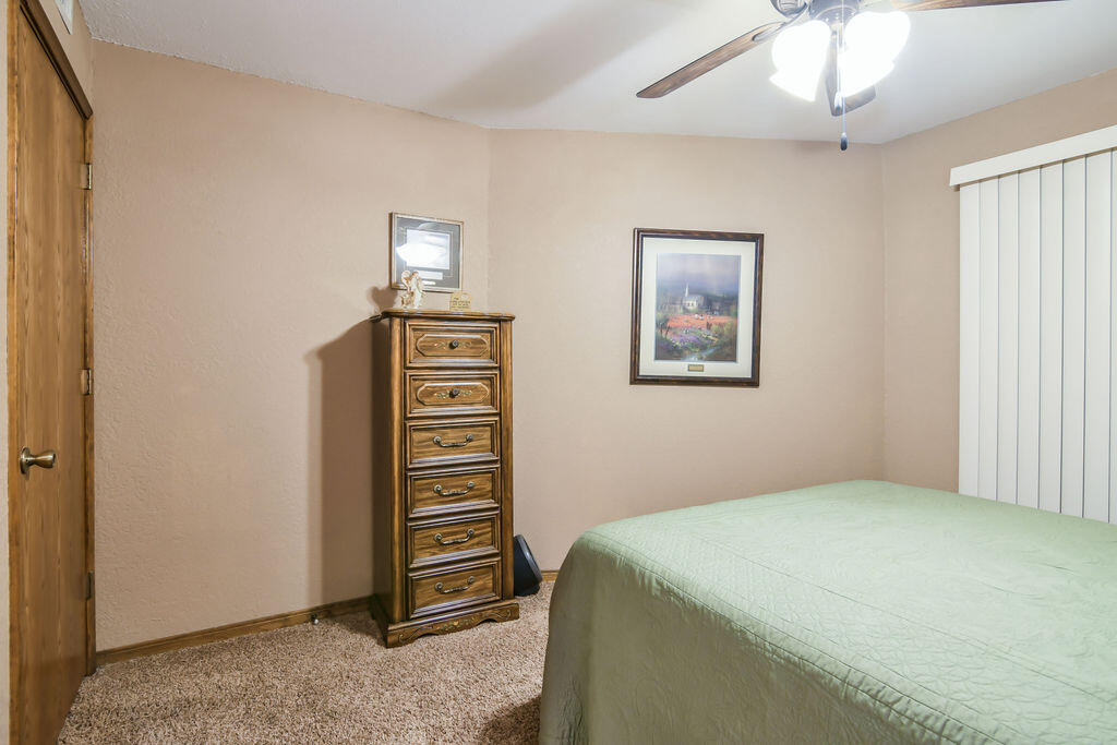 150 Sunken Forest Drive Property Photo 26
