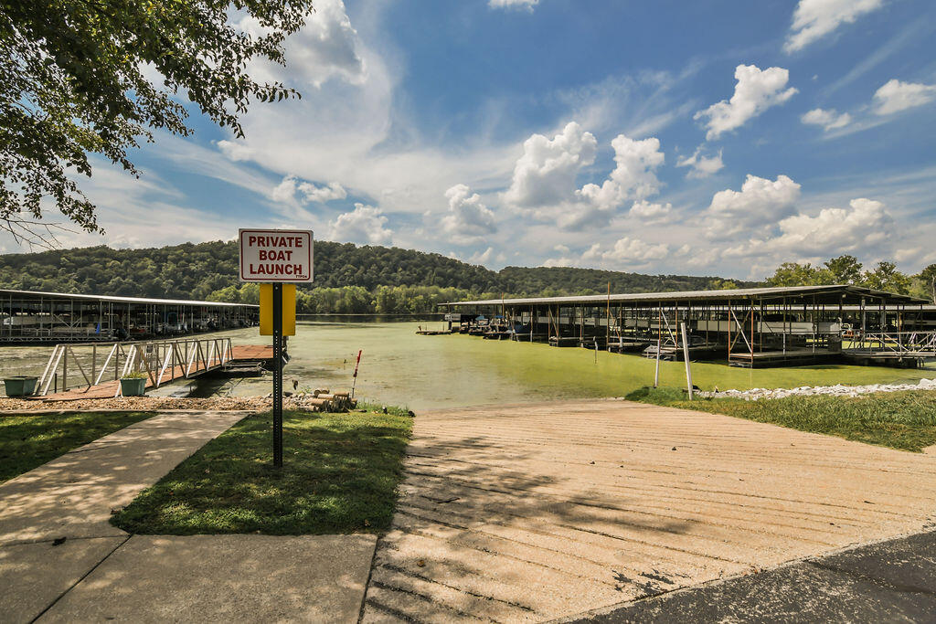 150 Sunken Forest Drive Property Photo 40