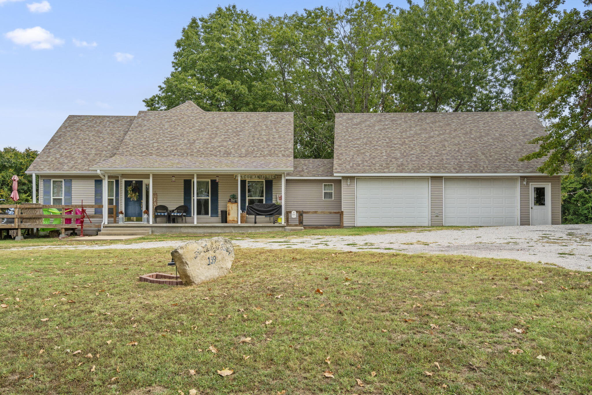 139 Haystack Lane Property Photo 1