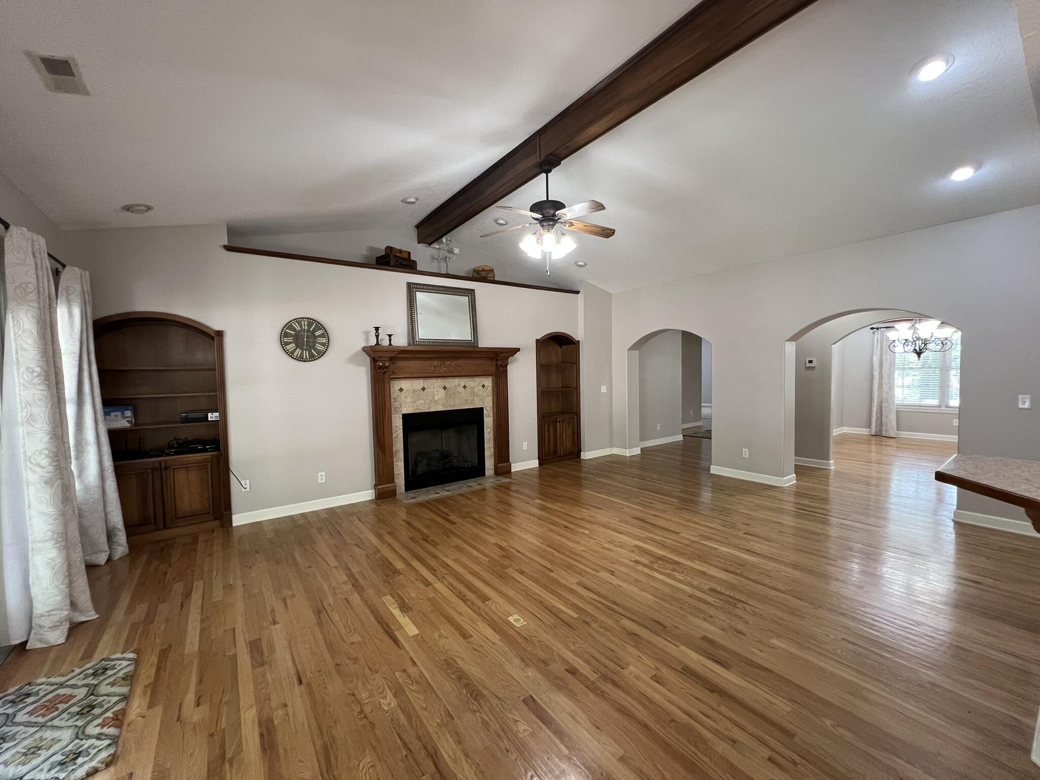 9162 County Road 9090 Property Photo 8