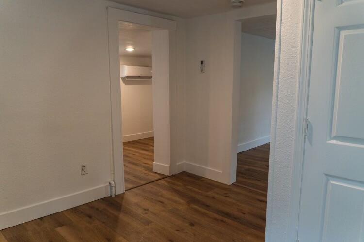 1206 North Clifton Avenue Property Photo 11
