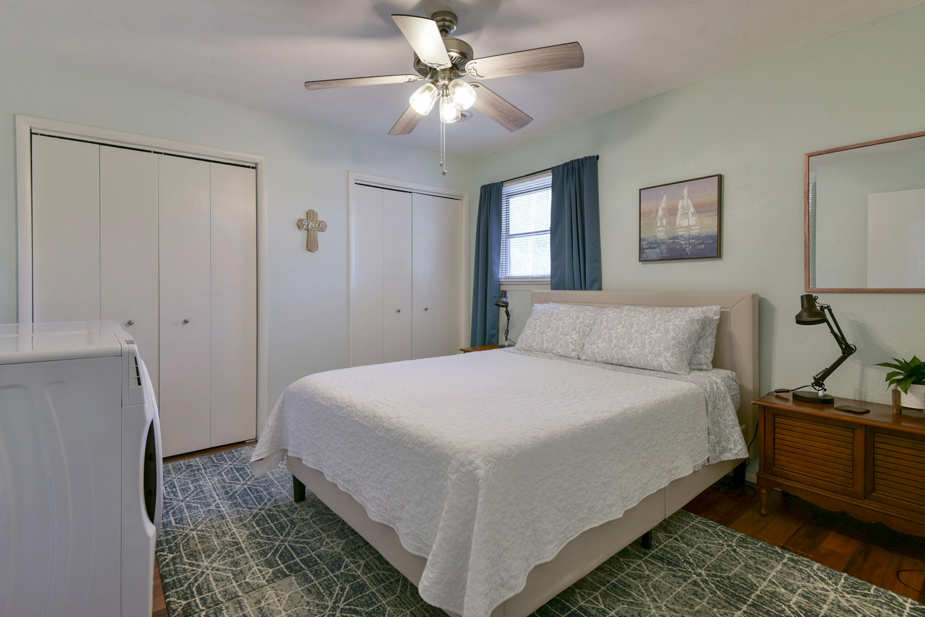 22016 Waters Edge Drive Property Photo 34