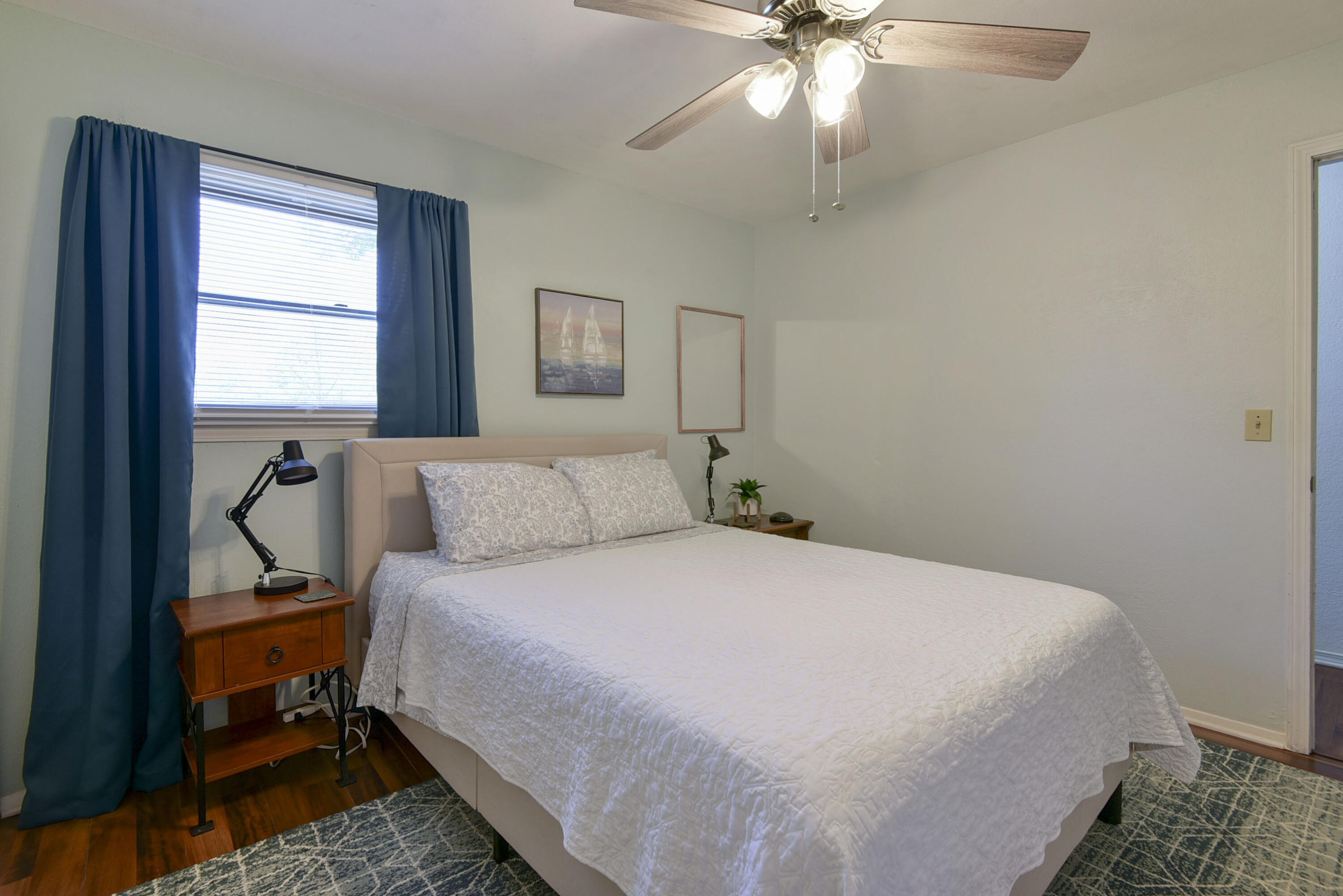 22016 Waters Edge Drive Property Photo 35
