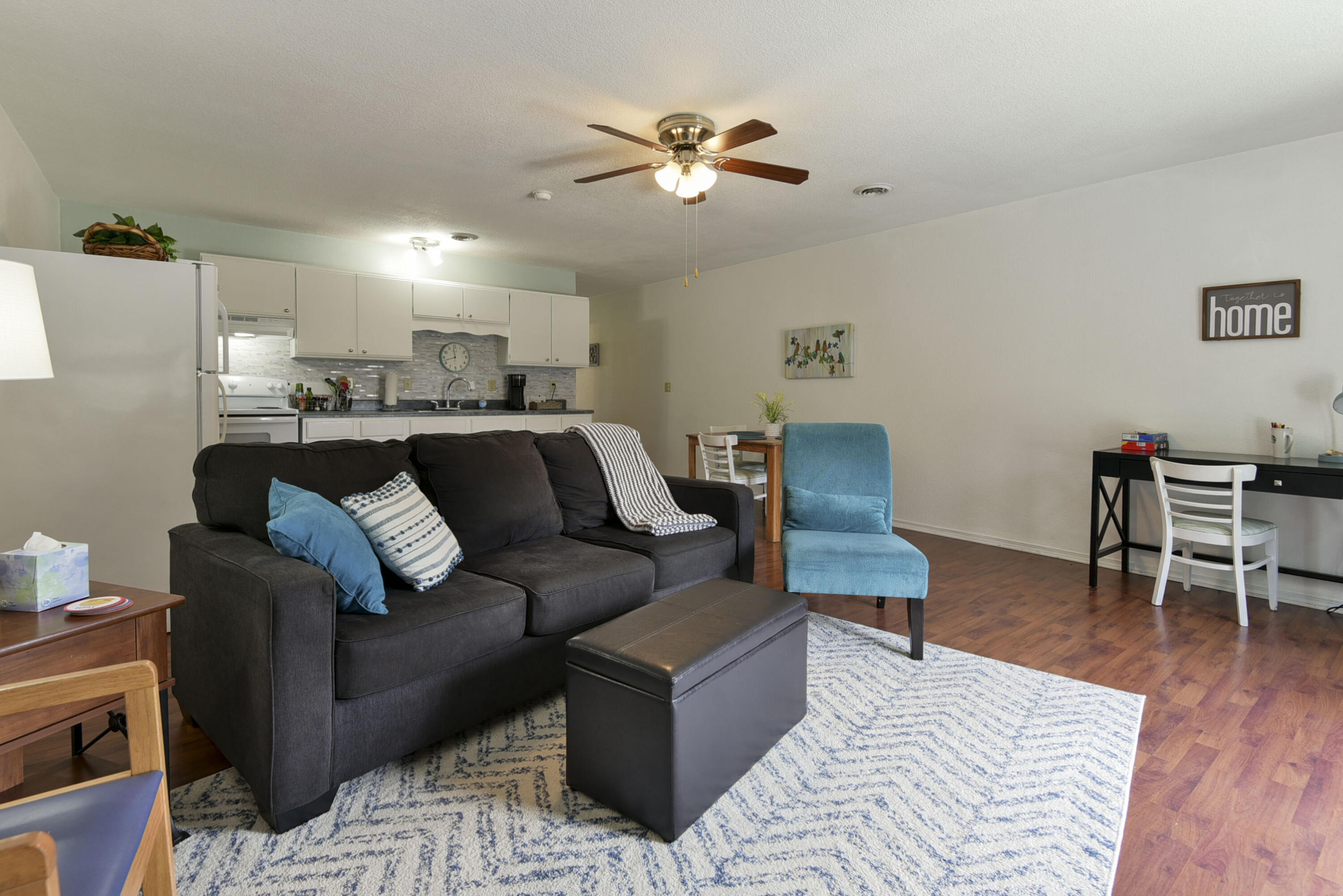 22016 Waters Edge Drive Property Photo 43
