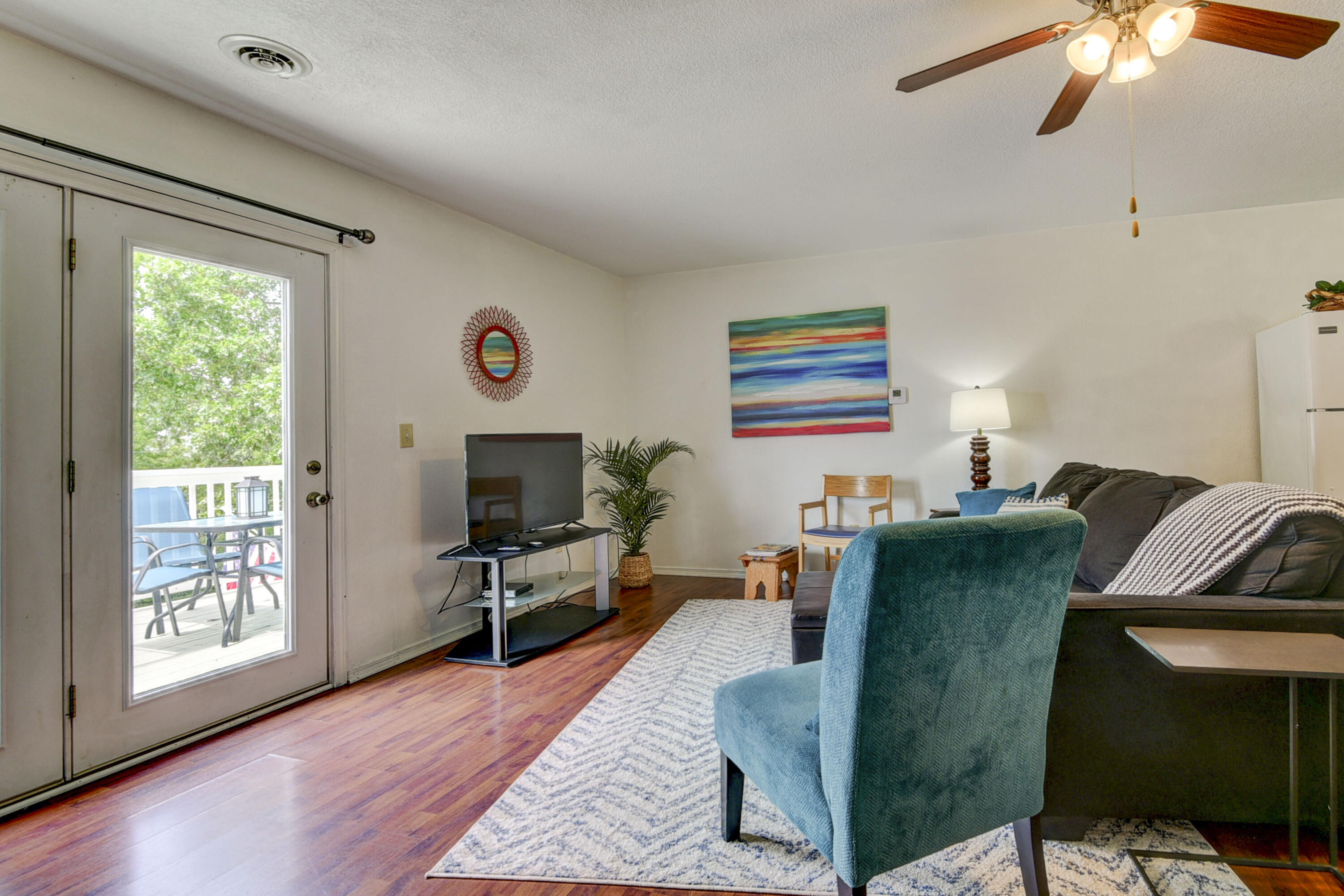22016 Waters Edge Drive Property Photo 44