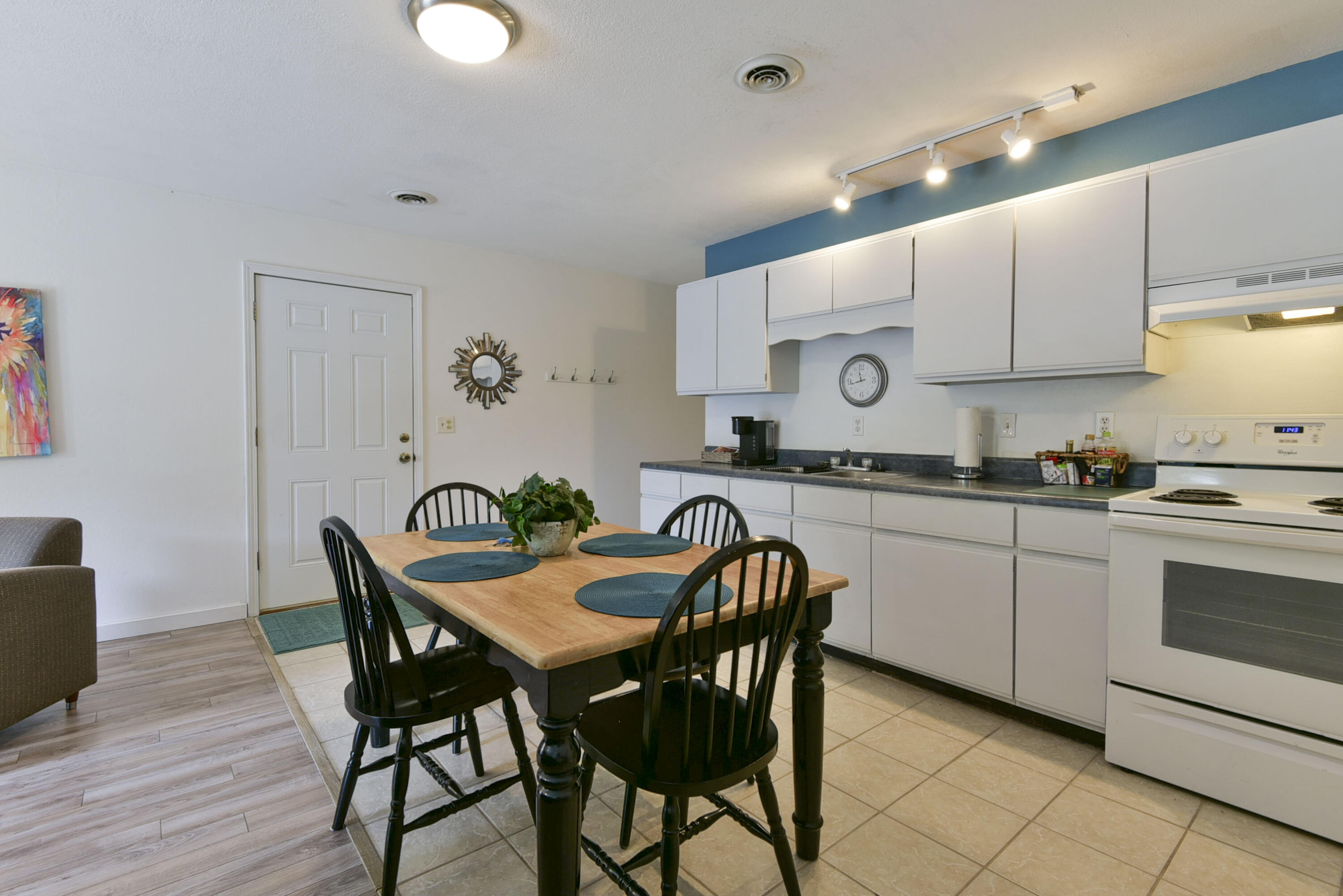 22016 Waters Edge Drive Property Photo 50