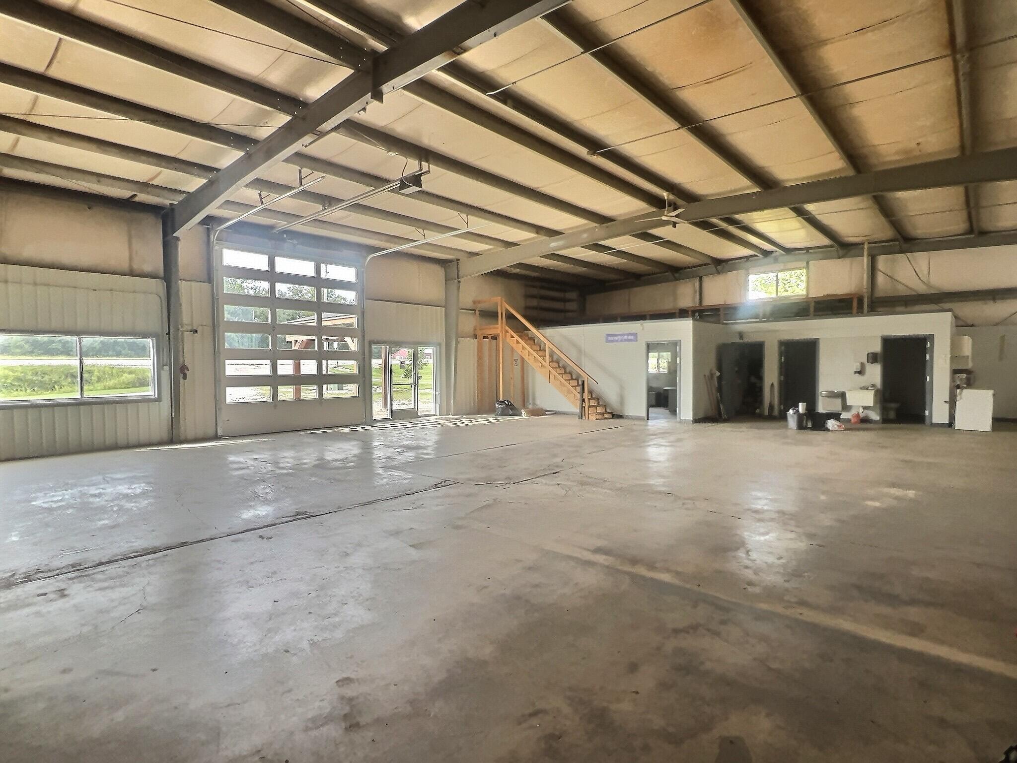 17188 Us Highway 60 Property Photo 8