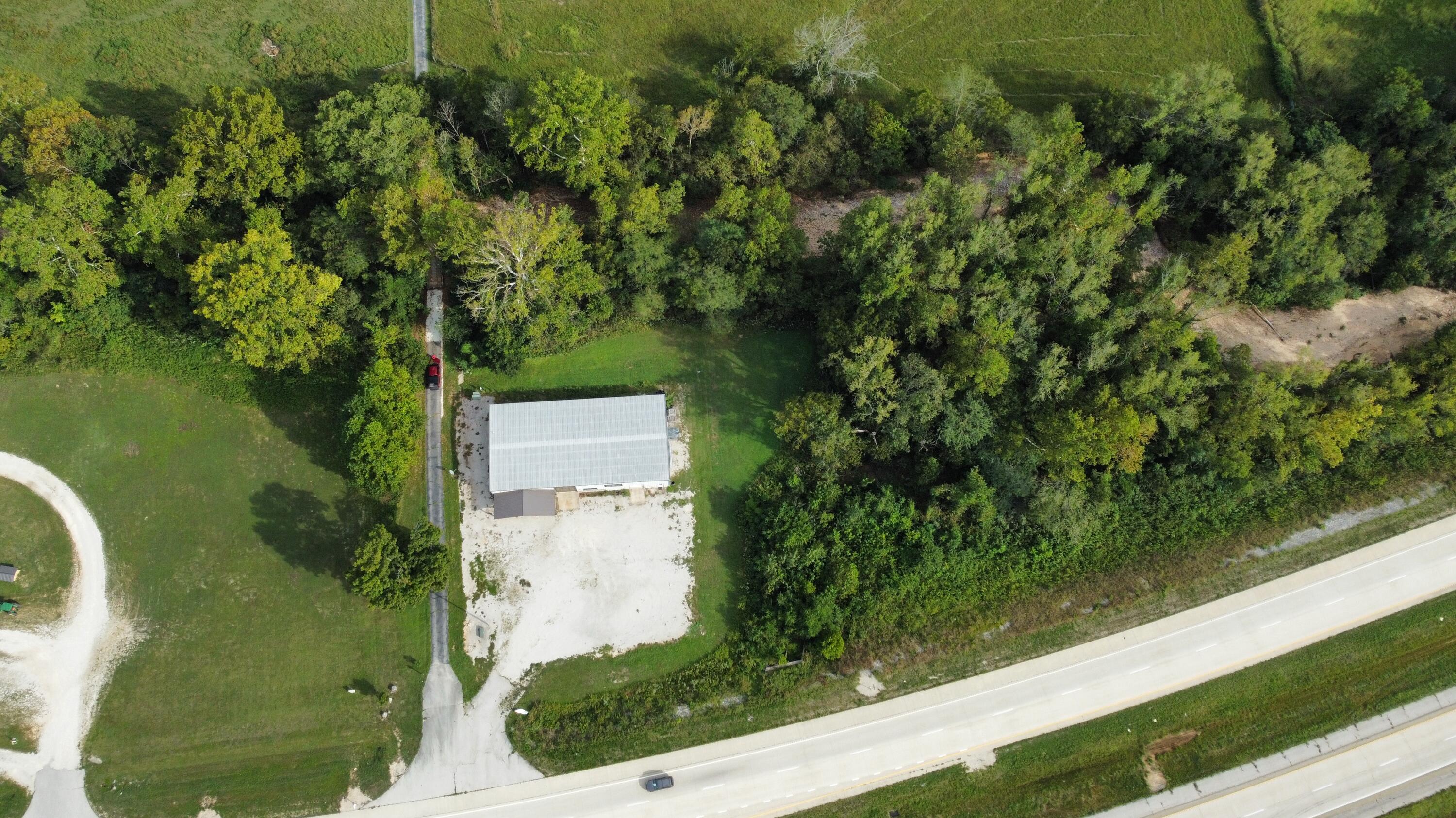 17188 Us Highway 60 Property Photo 14