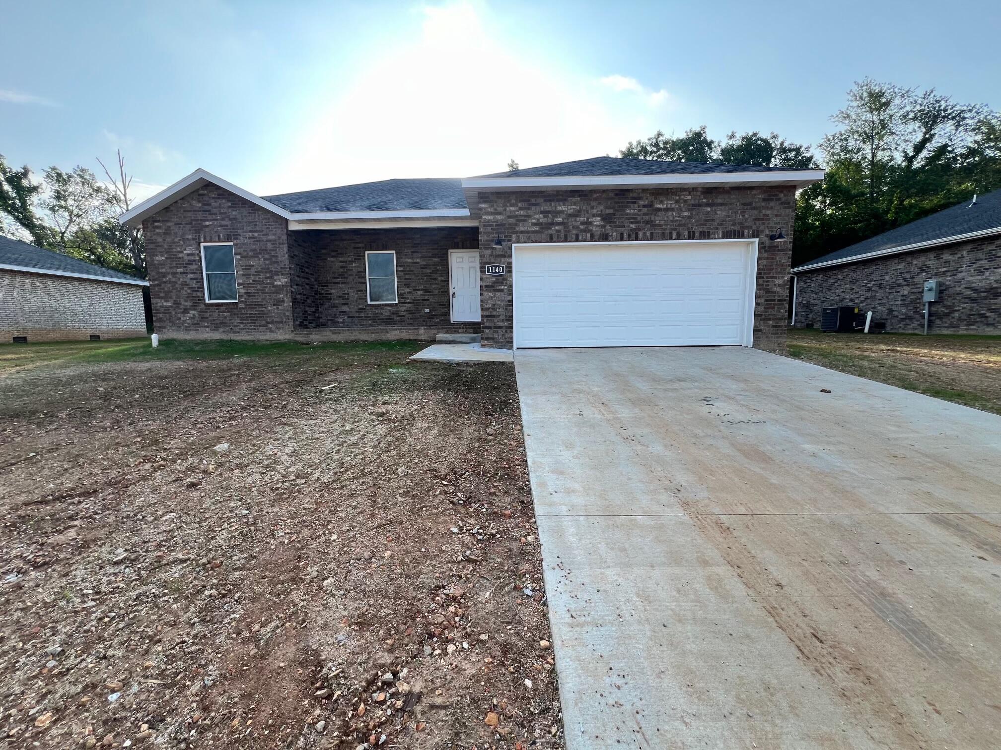 1913 Gobbler Court Property Photo 1