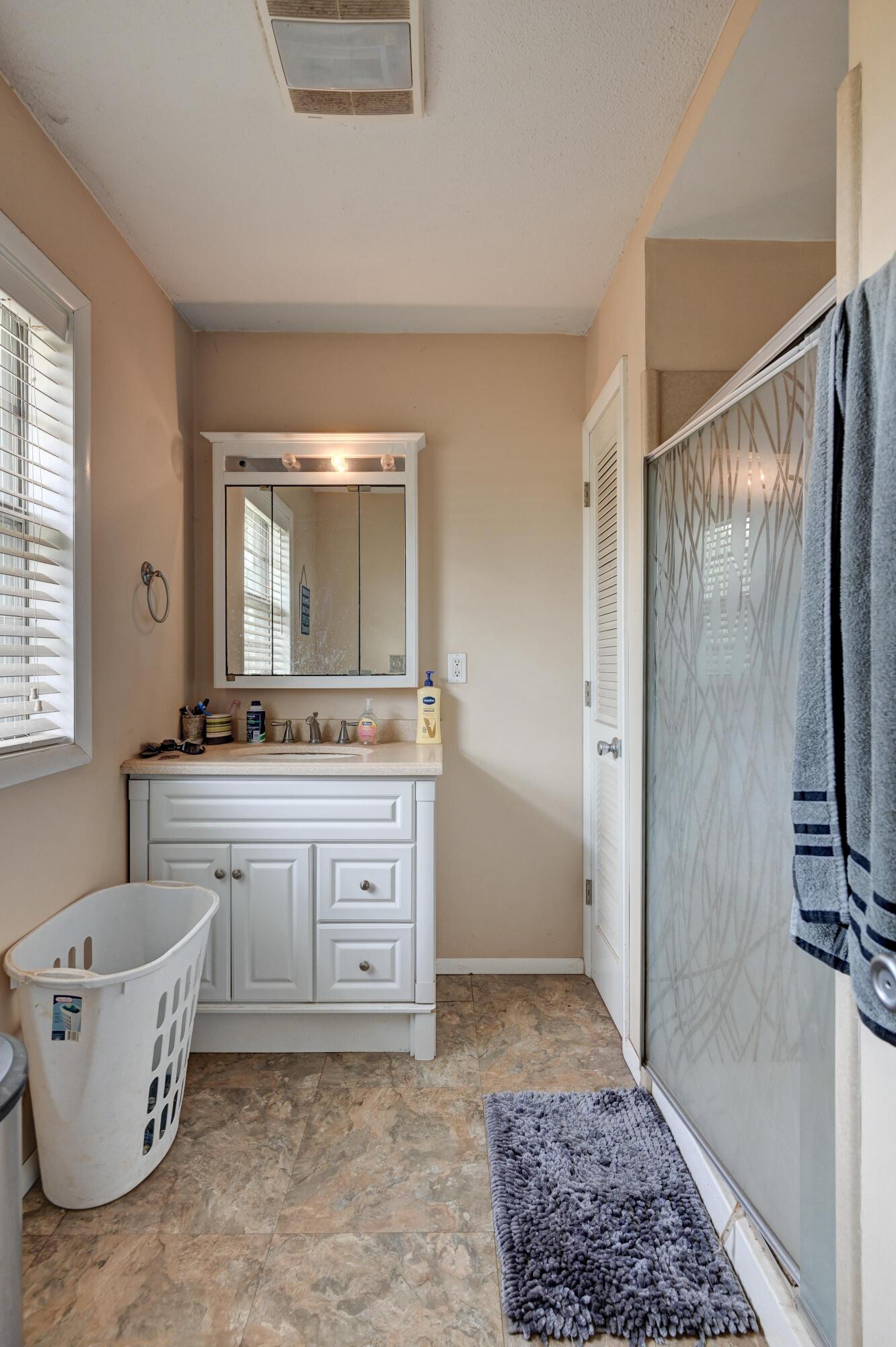 13691 Palm Road Property Photo 25