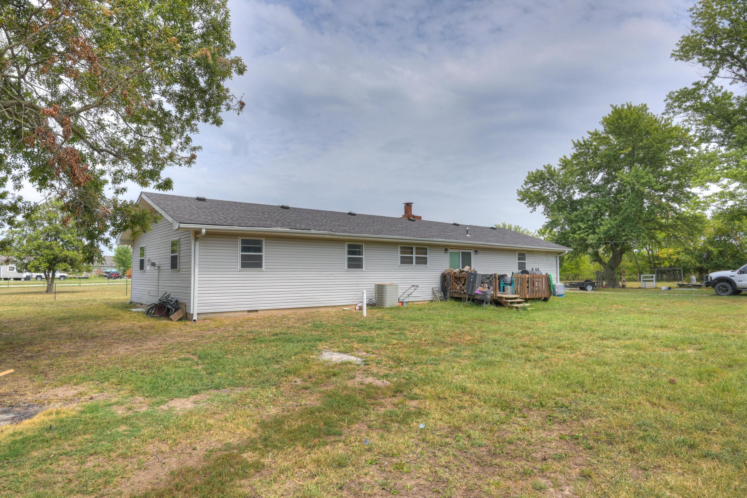 13691 Palm Road Property Photo 38