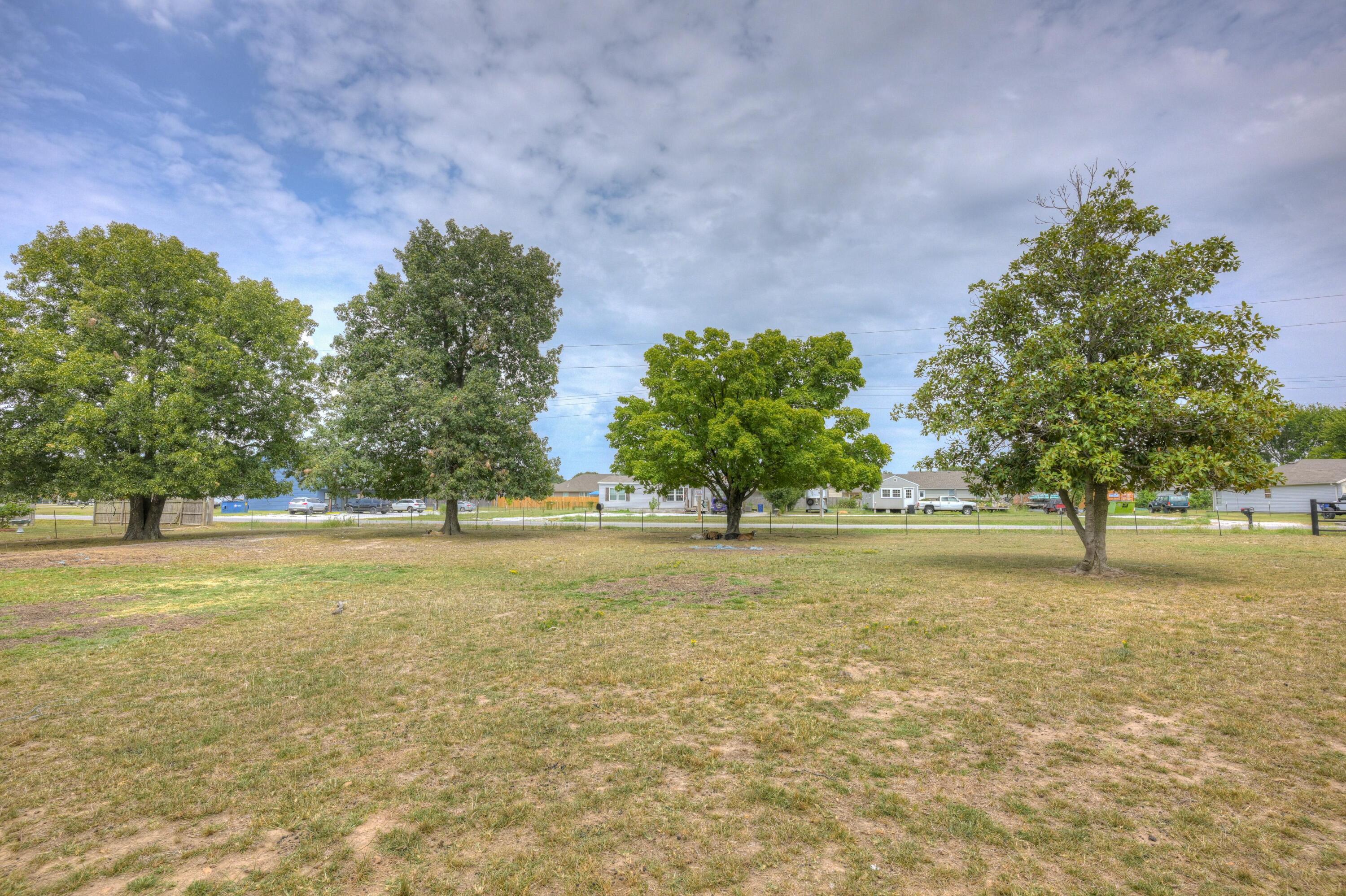 13691 Palm Road Property Photo 46