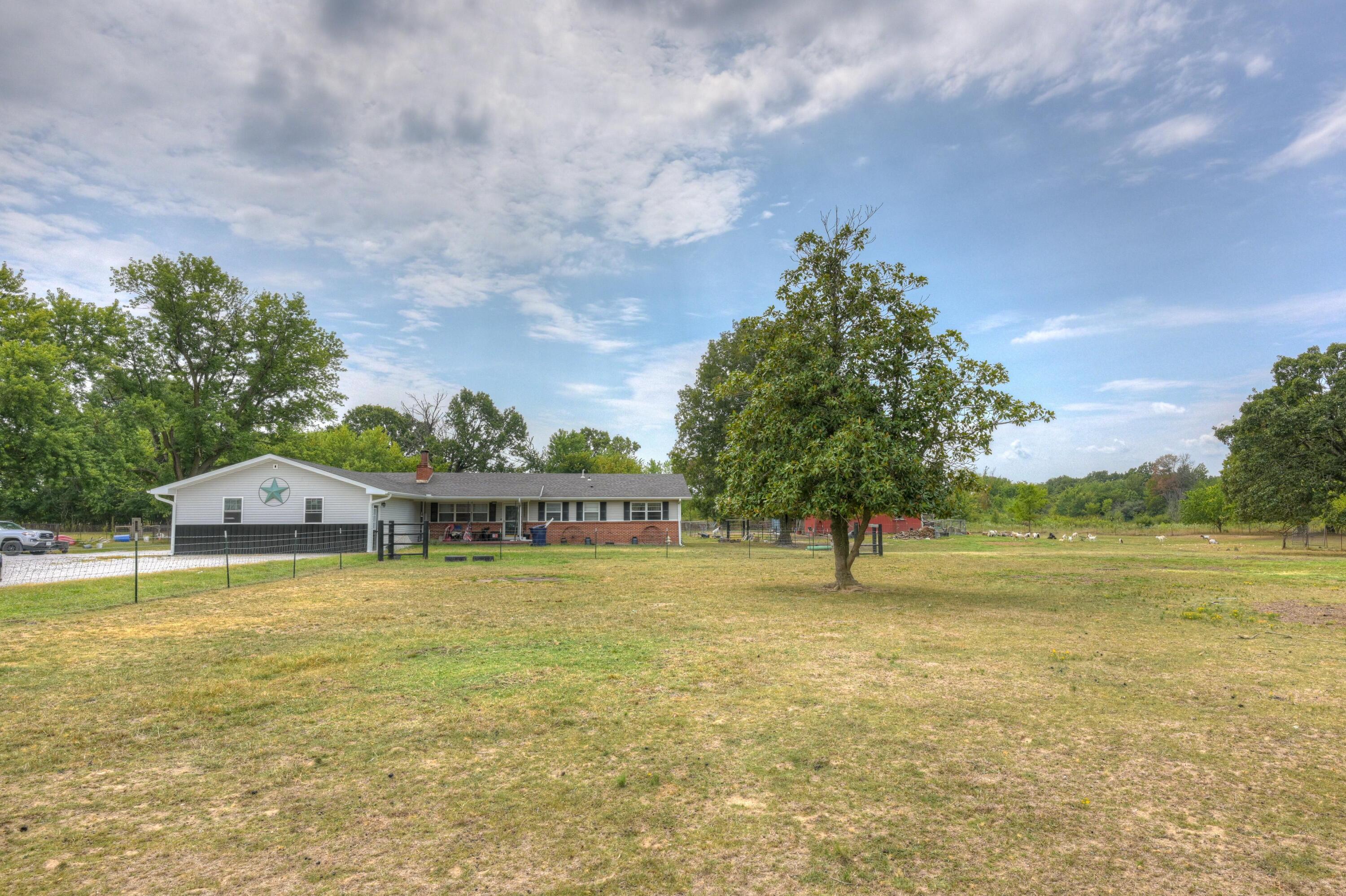 13691 Palm Road Property Photo 47