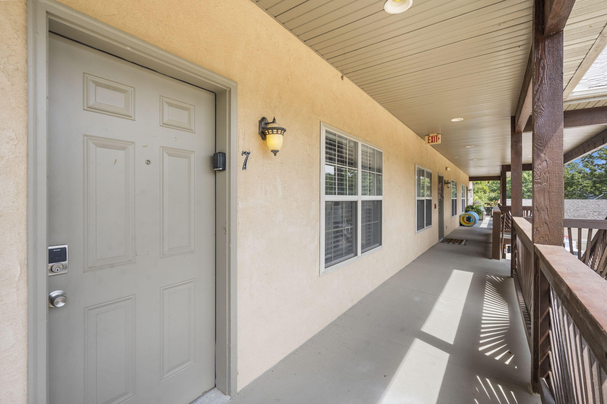 260 Tina Street Property Photo 8