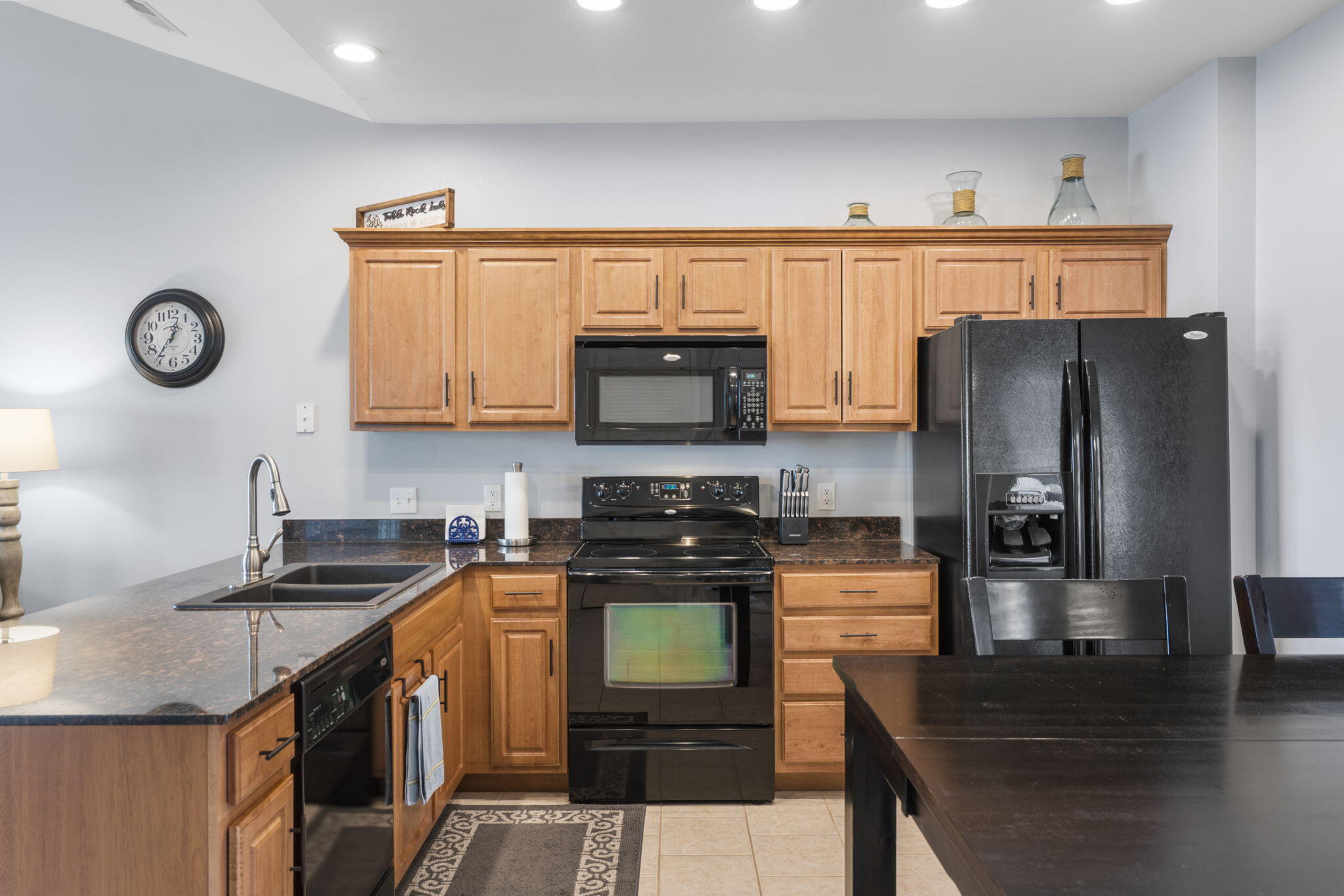 260 Tina Street Property Photo 16