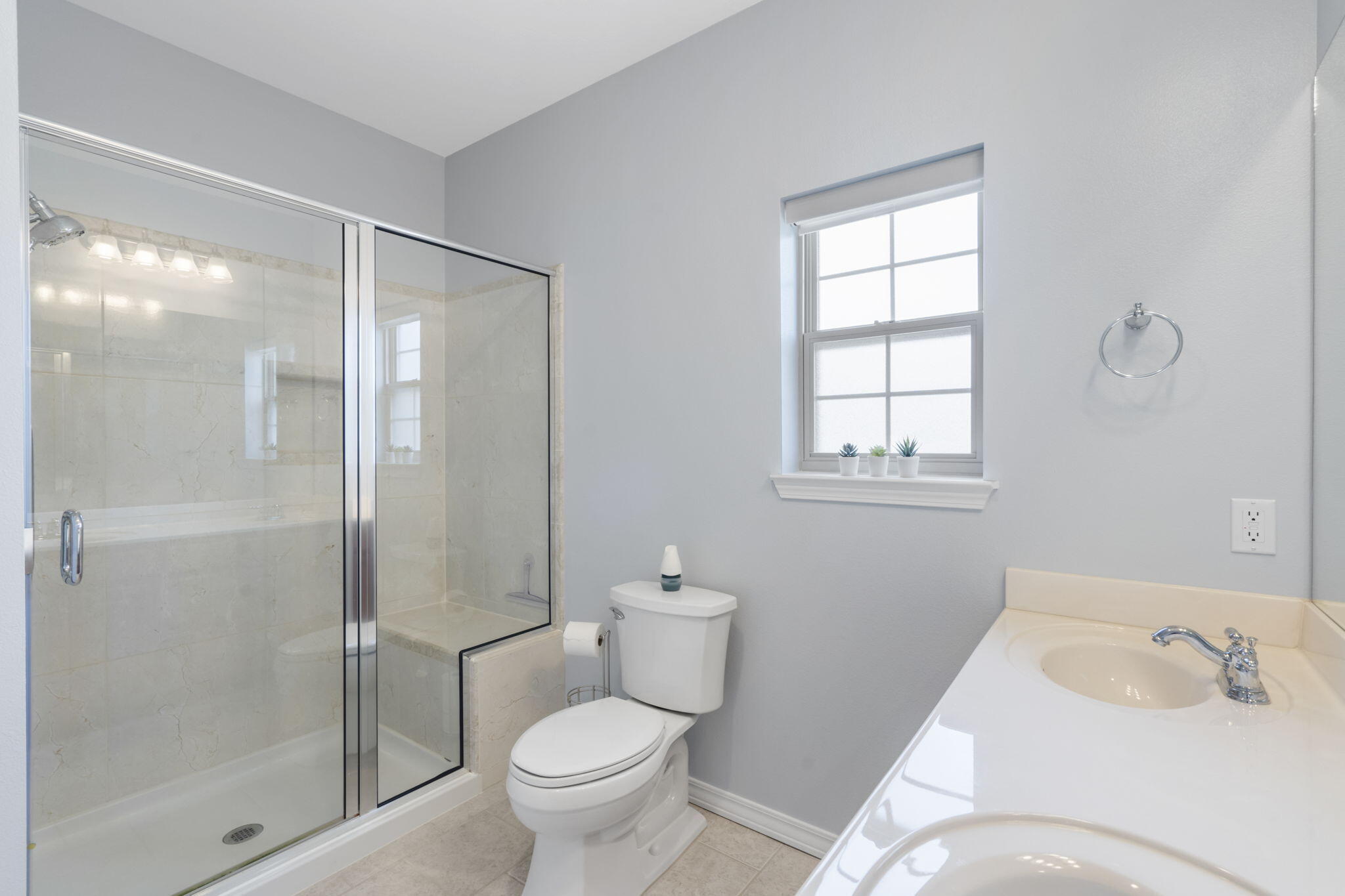260 Tina Street Property Photo 23