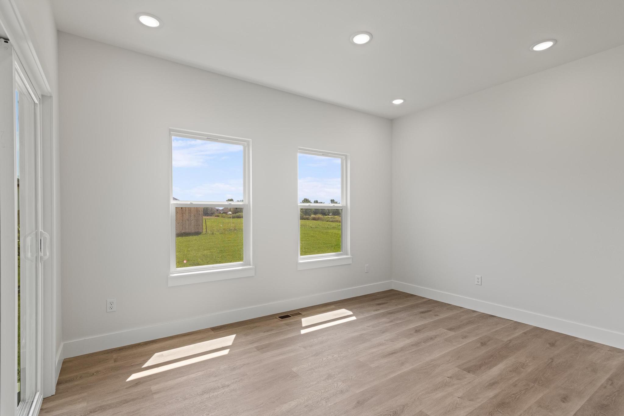 2208 West Mason Place Property Photo 11