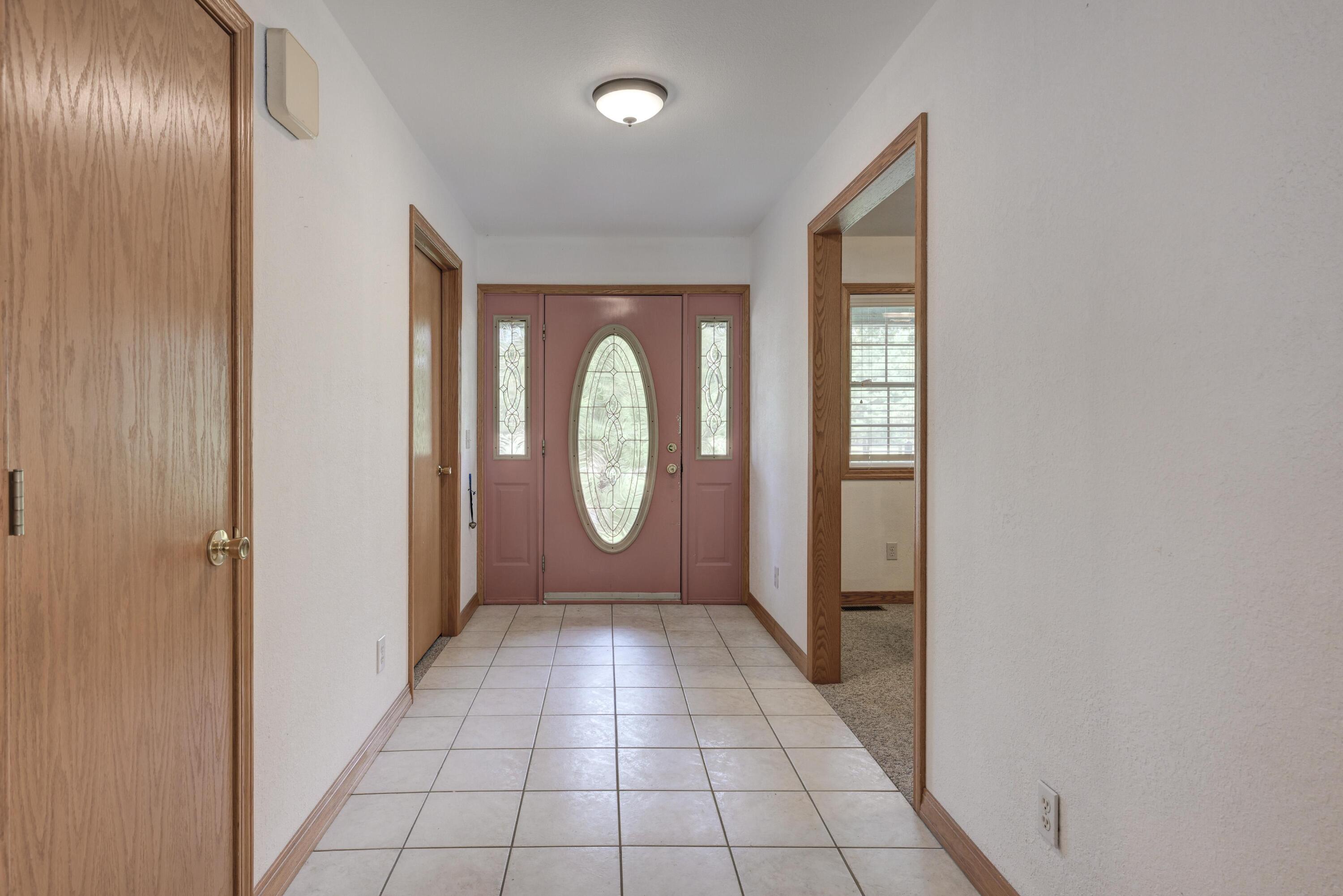 14205 Goldfinch Road Property Photo 9
