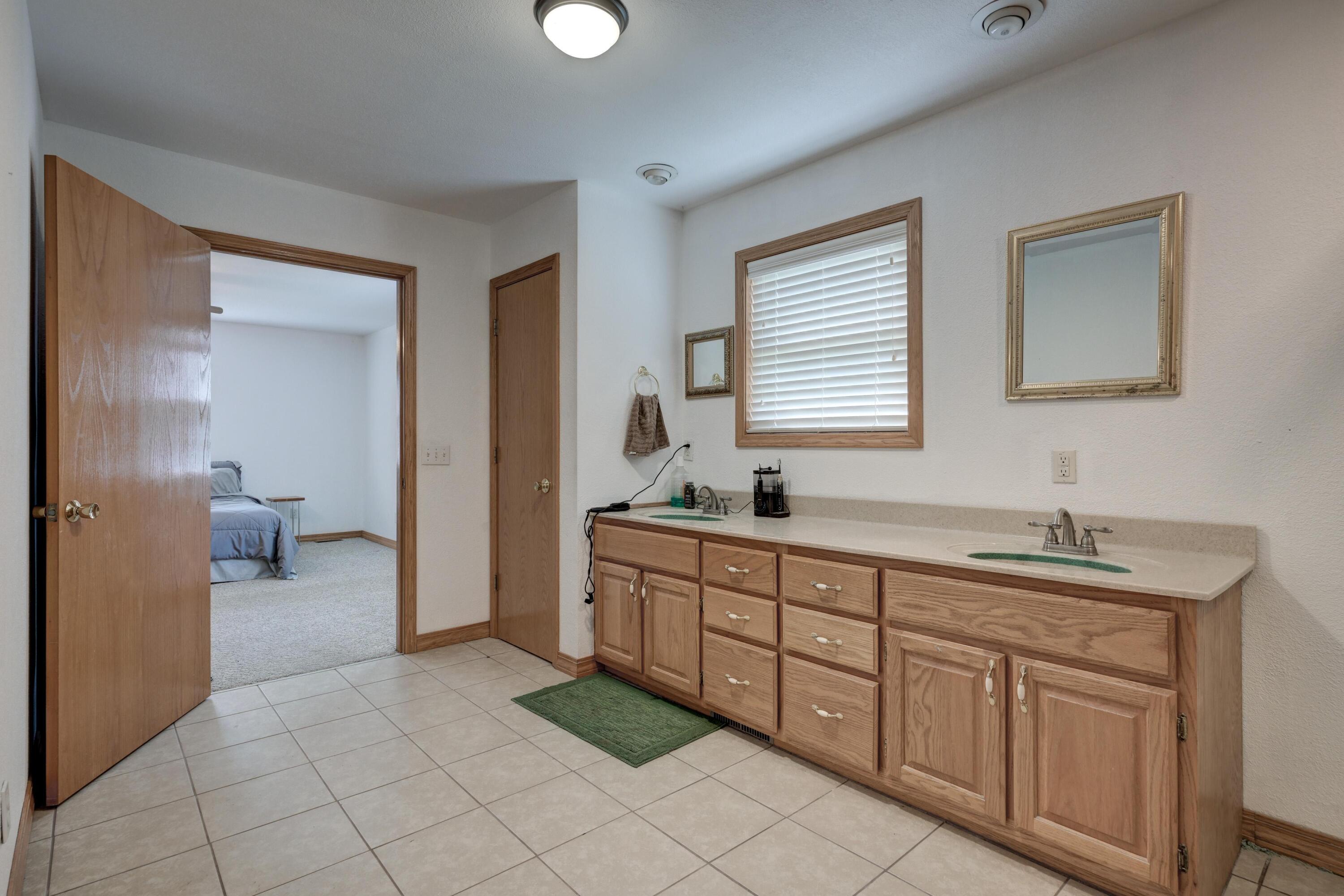 14205 Goldfinch Road Property Photo 17