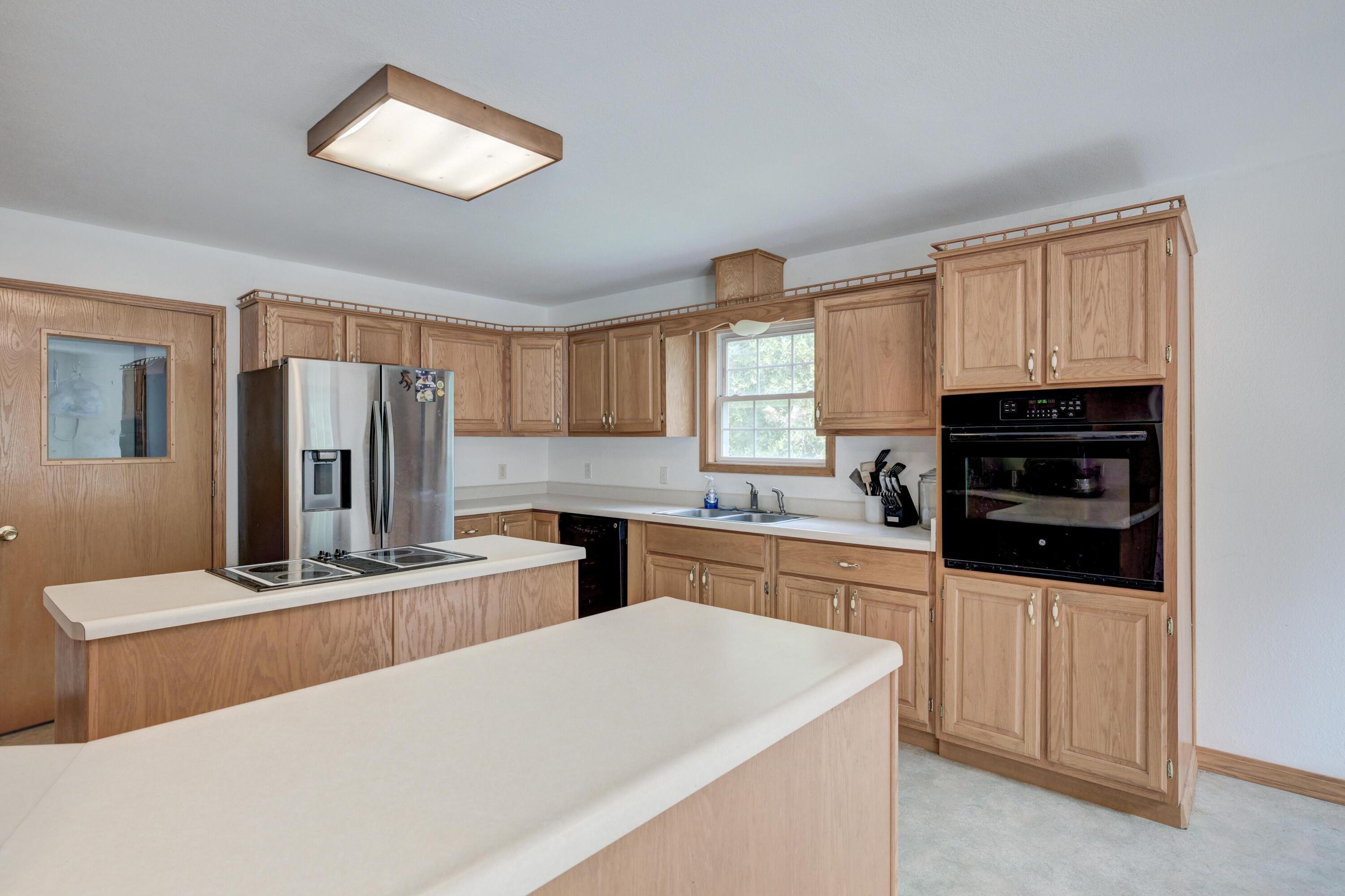 14205 Goldfinch Road Property Photo 24