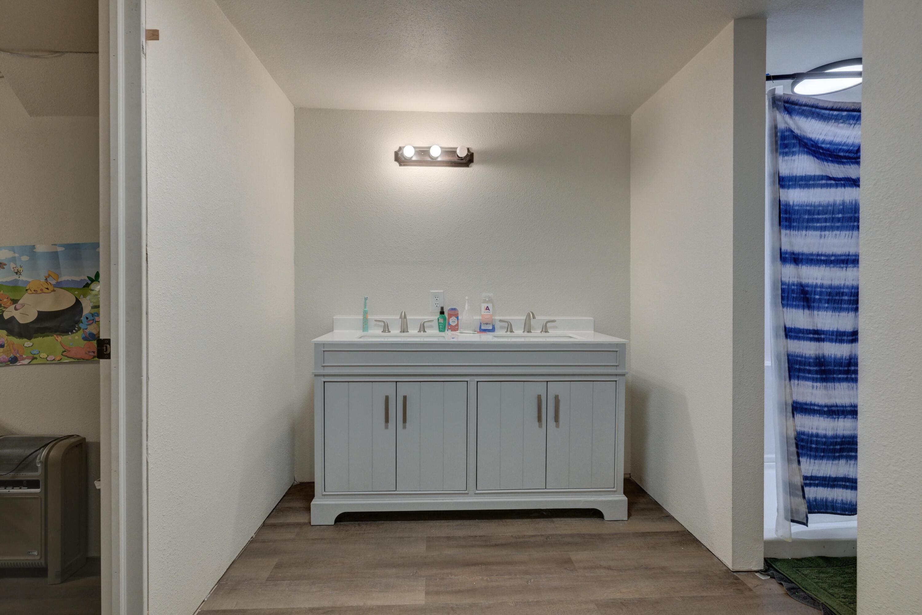 14205 Goldfinch Road Property Photo 39