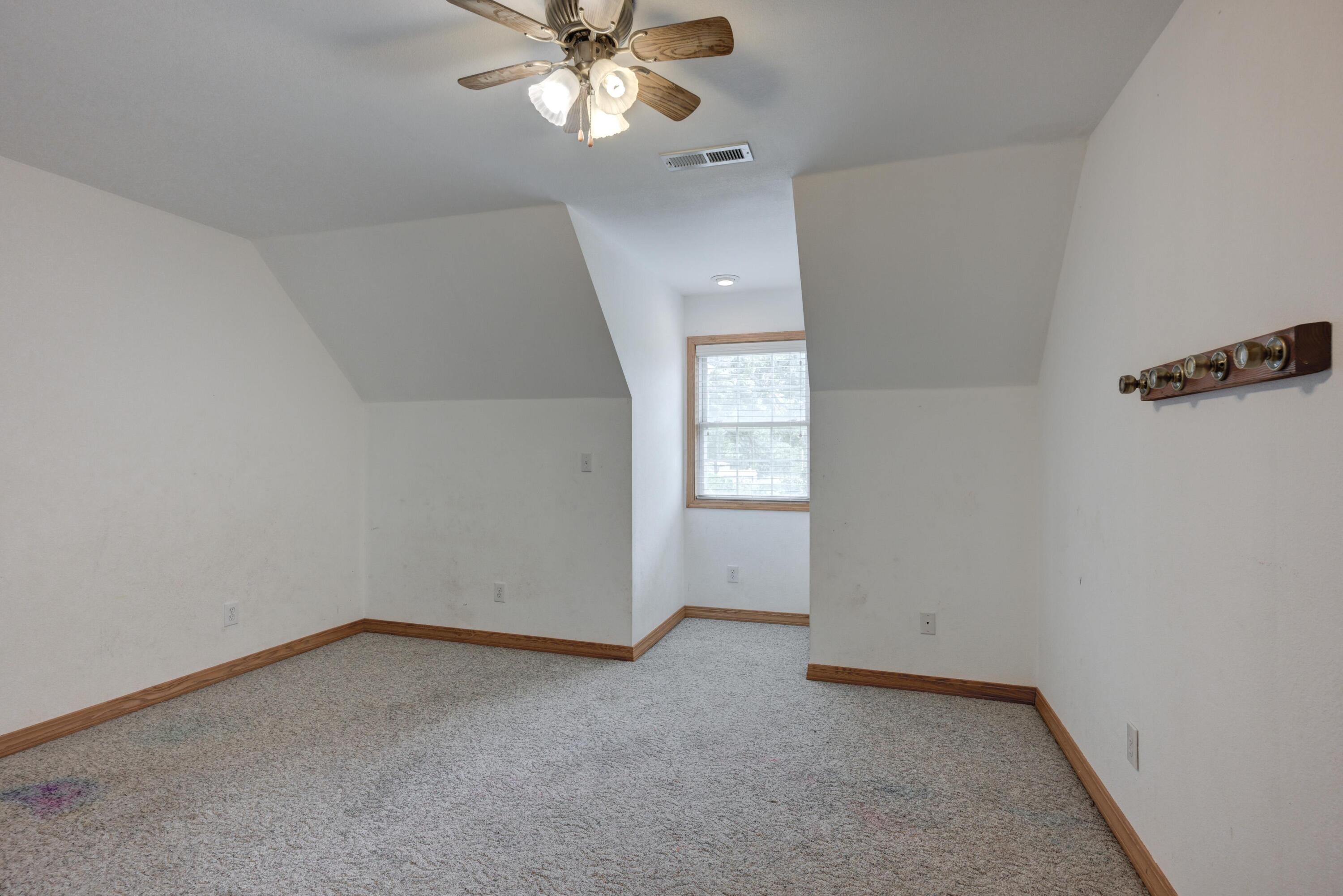 14205 Goldfinch Road Property Photo 51