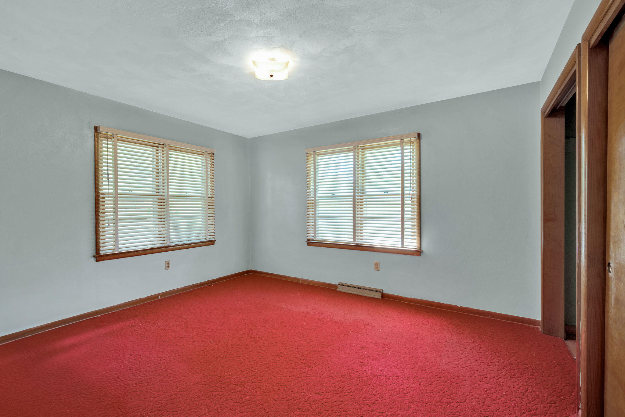 102 West Garner Street Property Photo 29
