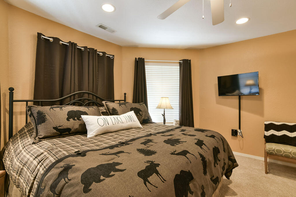 1007 Rocky Shore Terrace Property Photo 13