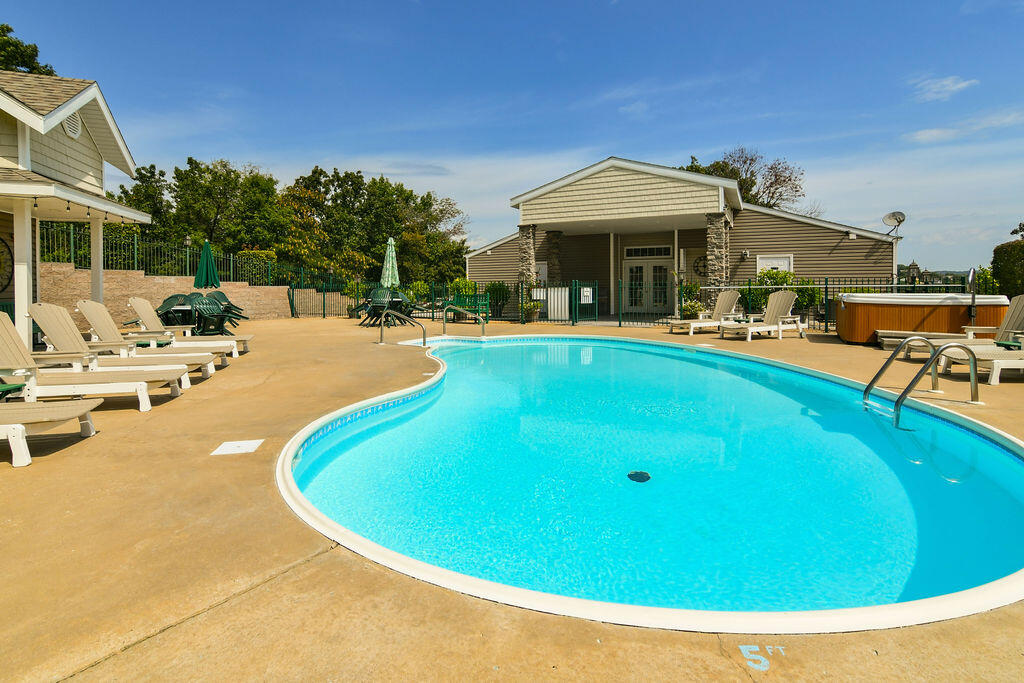 1007 Rocky Shore Terrace Property Photo 22