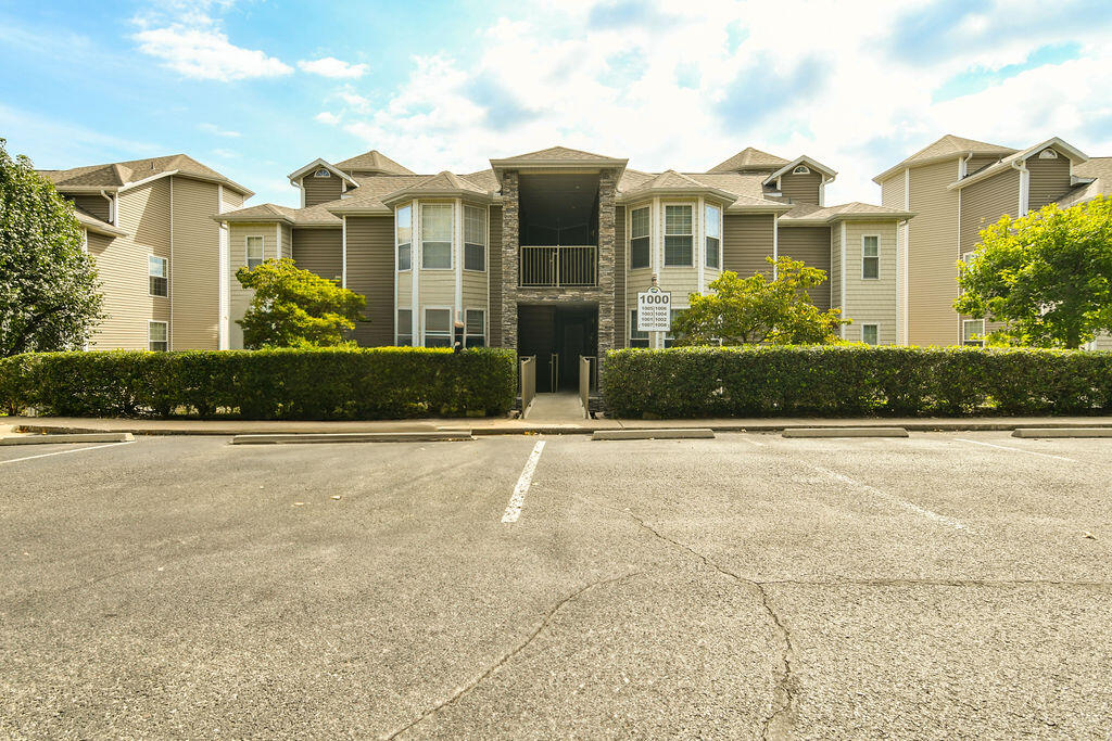 1007 Rocky Shore Terrace Property Photo 30