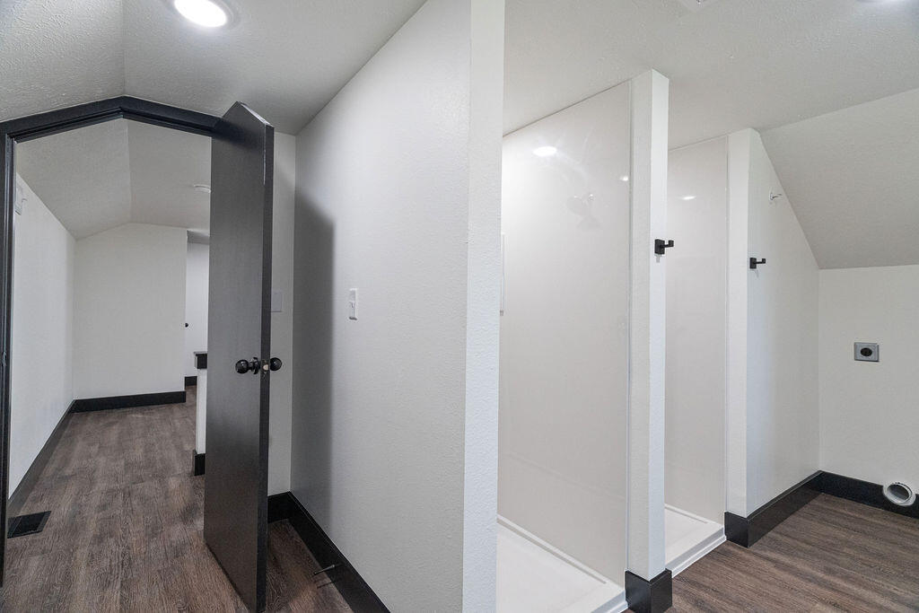 14788 Business 13 Property Photo 46