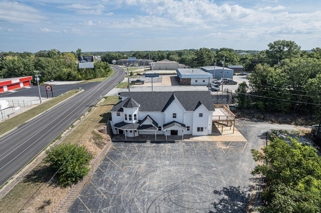 14788 Business 13 Property Photo 51
