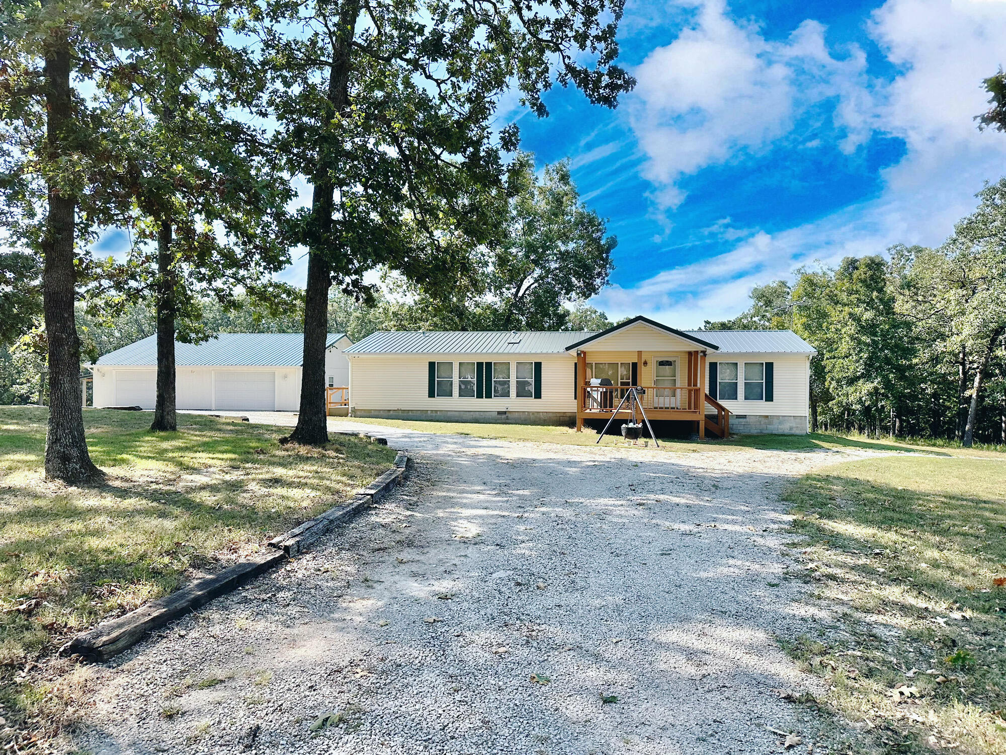 26482 Sherwood Lane Property Photo