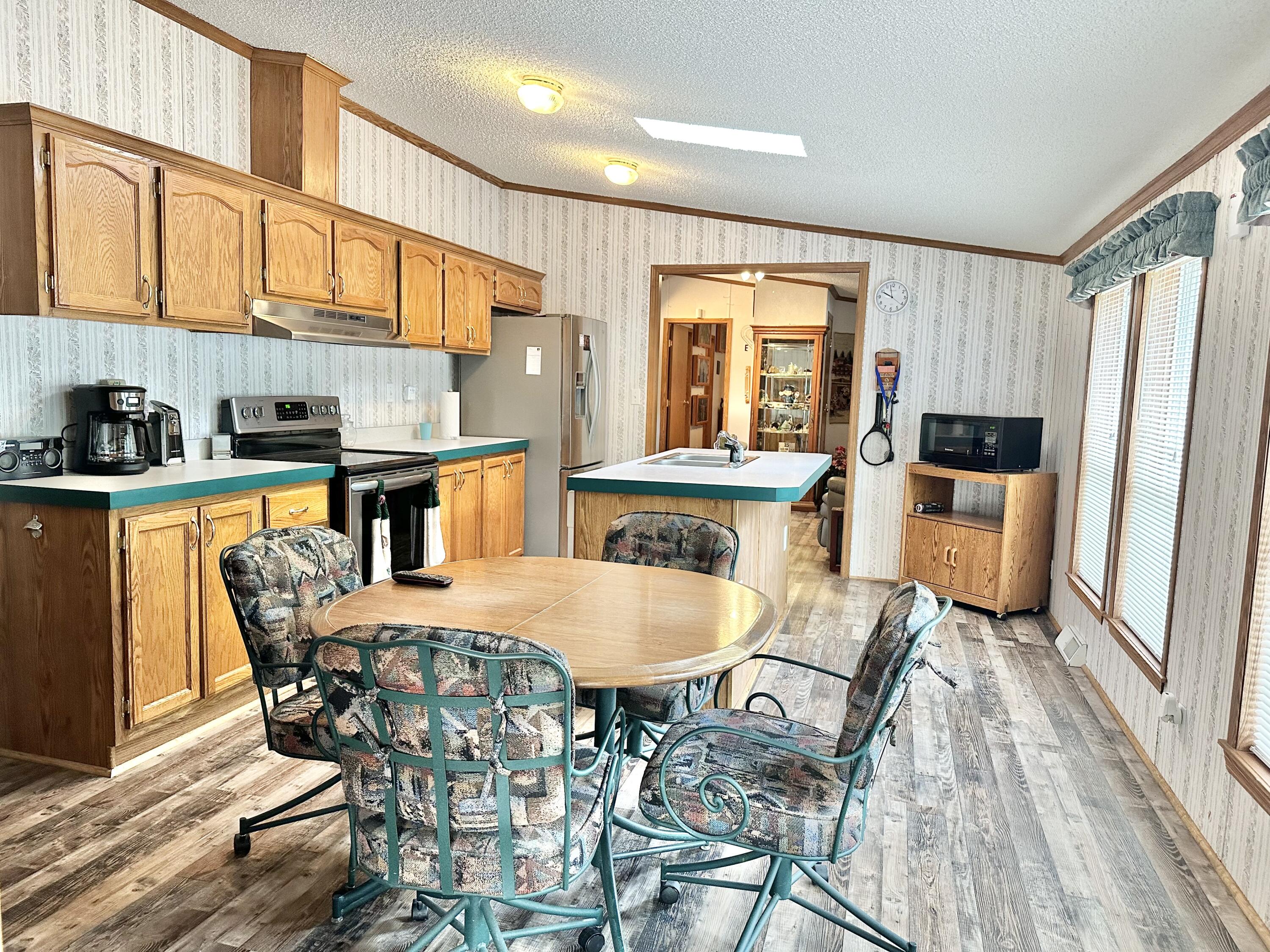 26482 Sherwood Lane Property Photo 12