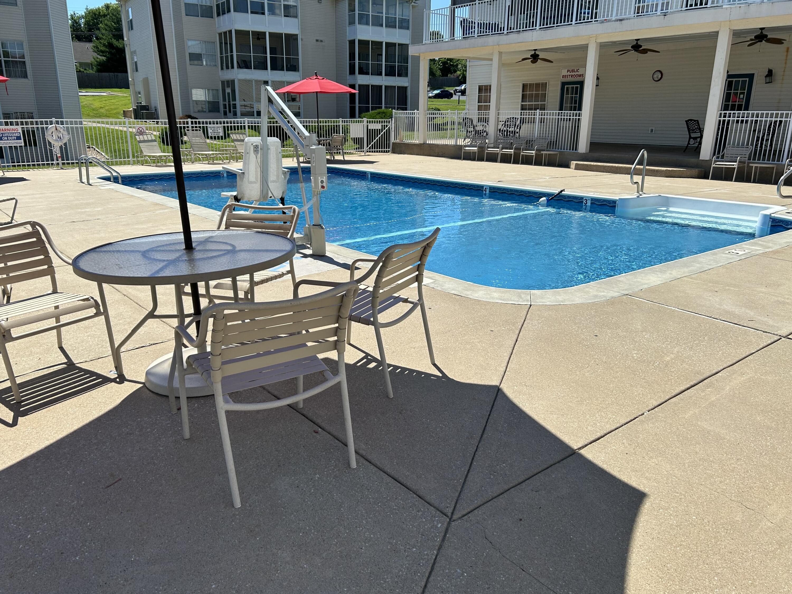200 Meadow Ridge Lane Property Photo 28