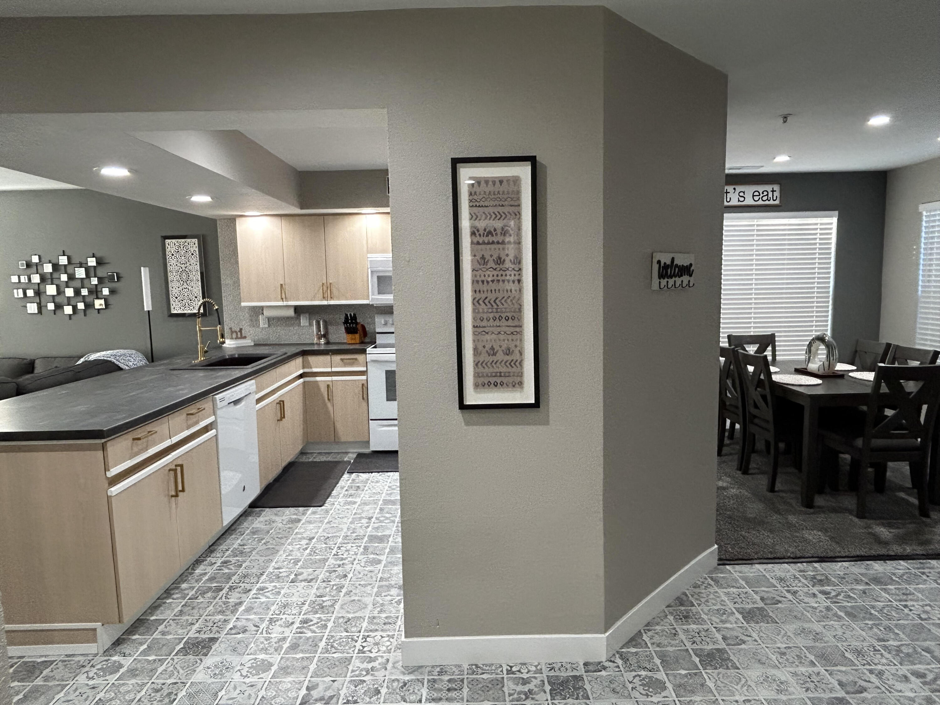 200 Meadow Ridge Lane Property Photo 36
