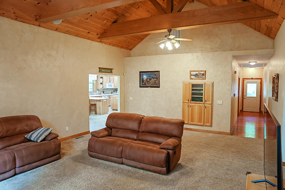 289 East Lakeview Lane Property Photo 7