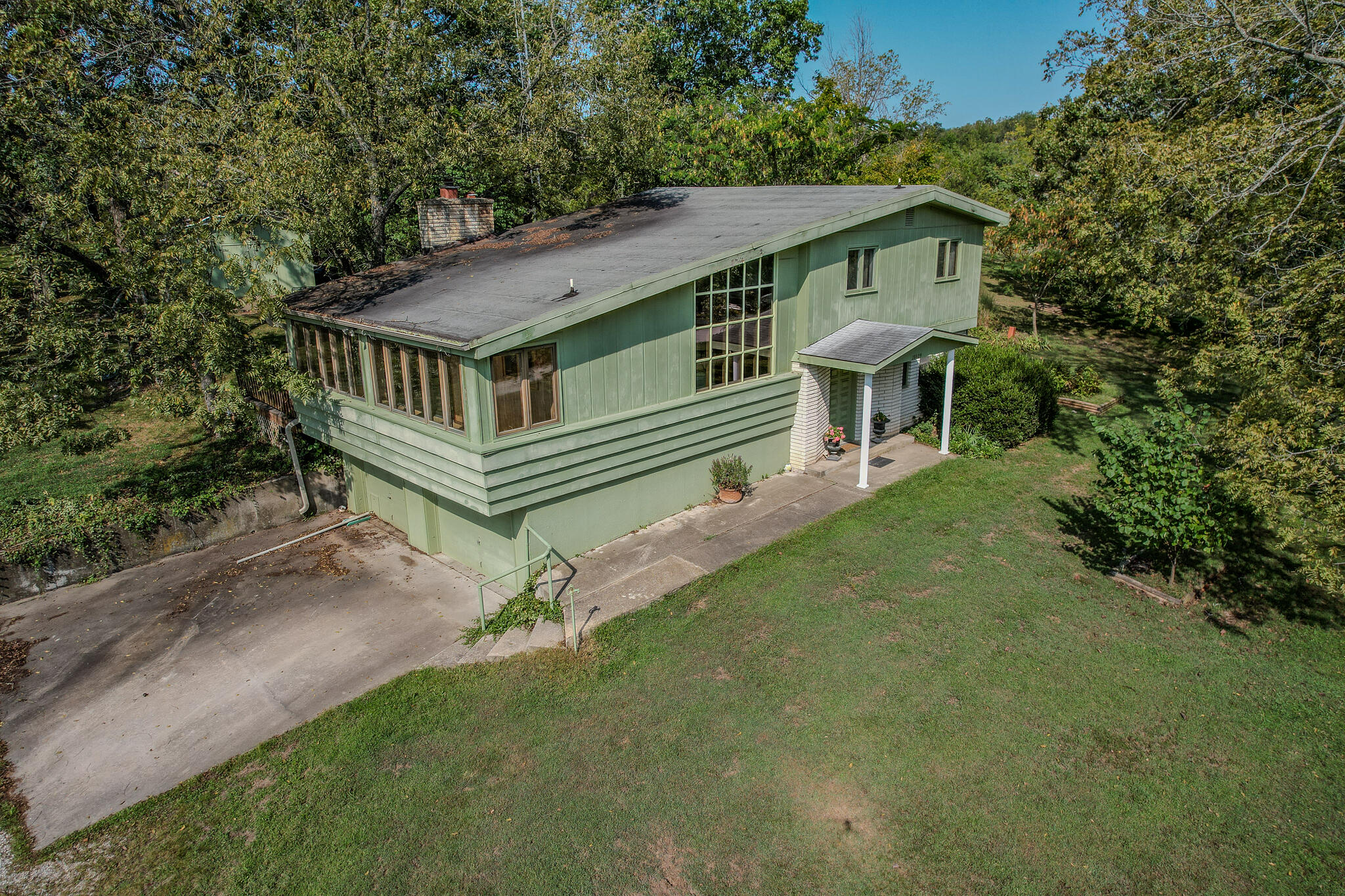 28409 Bali Road Property Photo 3