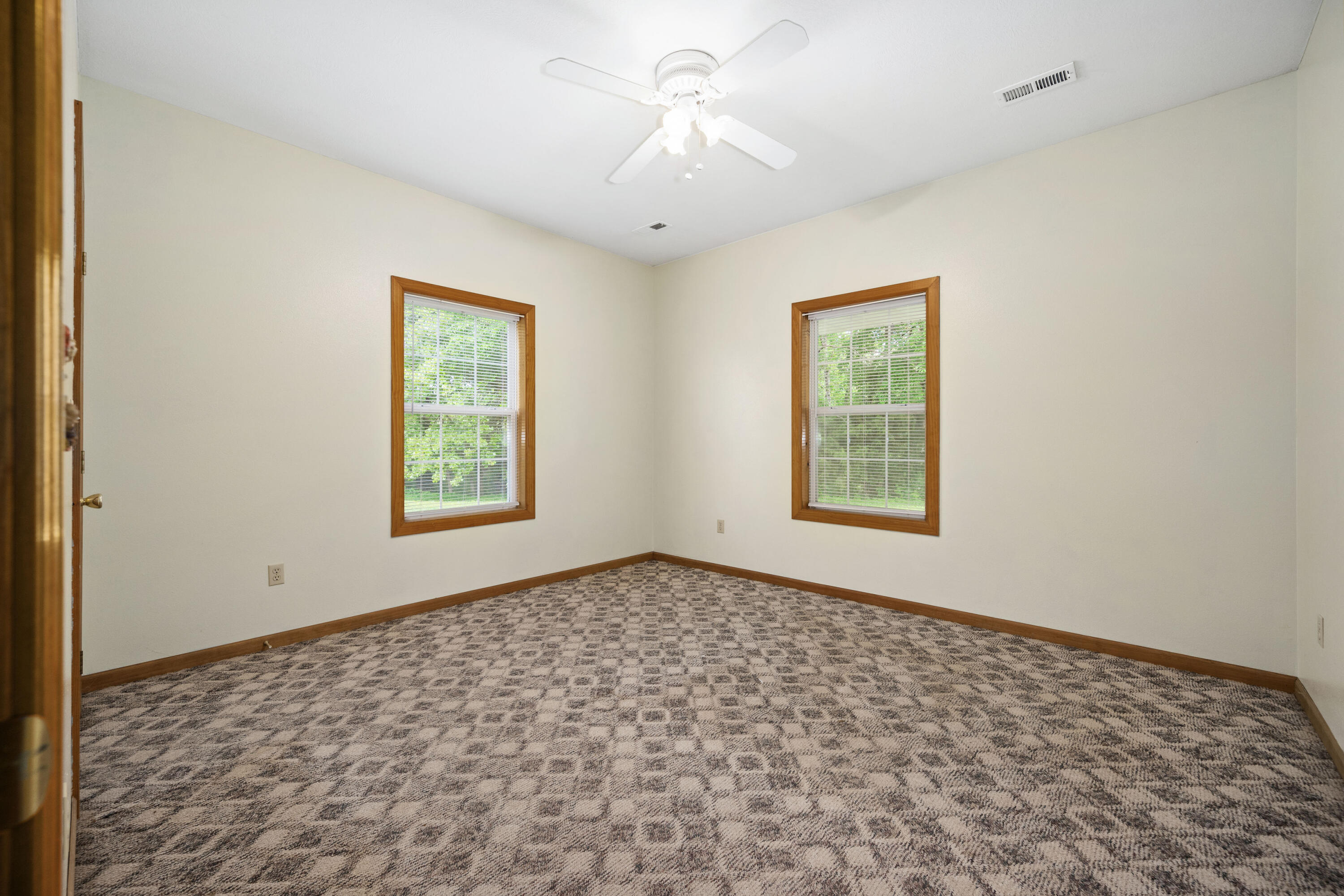 16427 Farm Road 2007 Property Photo 19