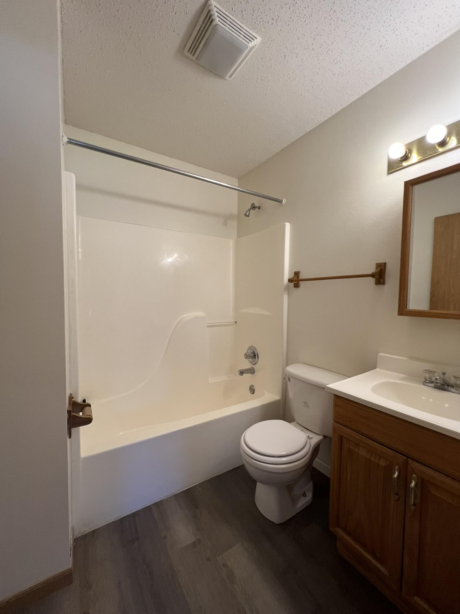 328 East 4th Street Property Photo 16