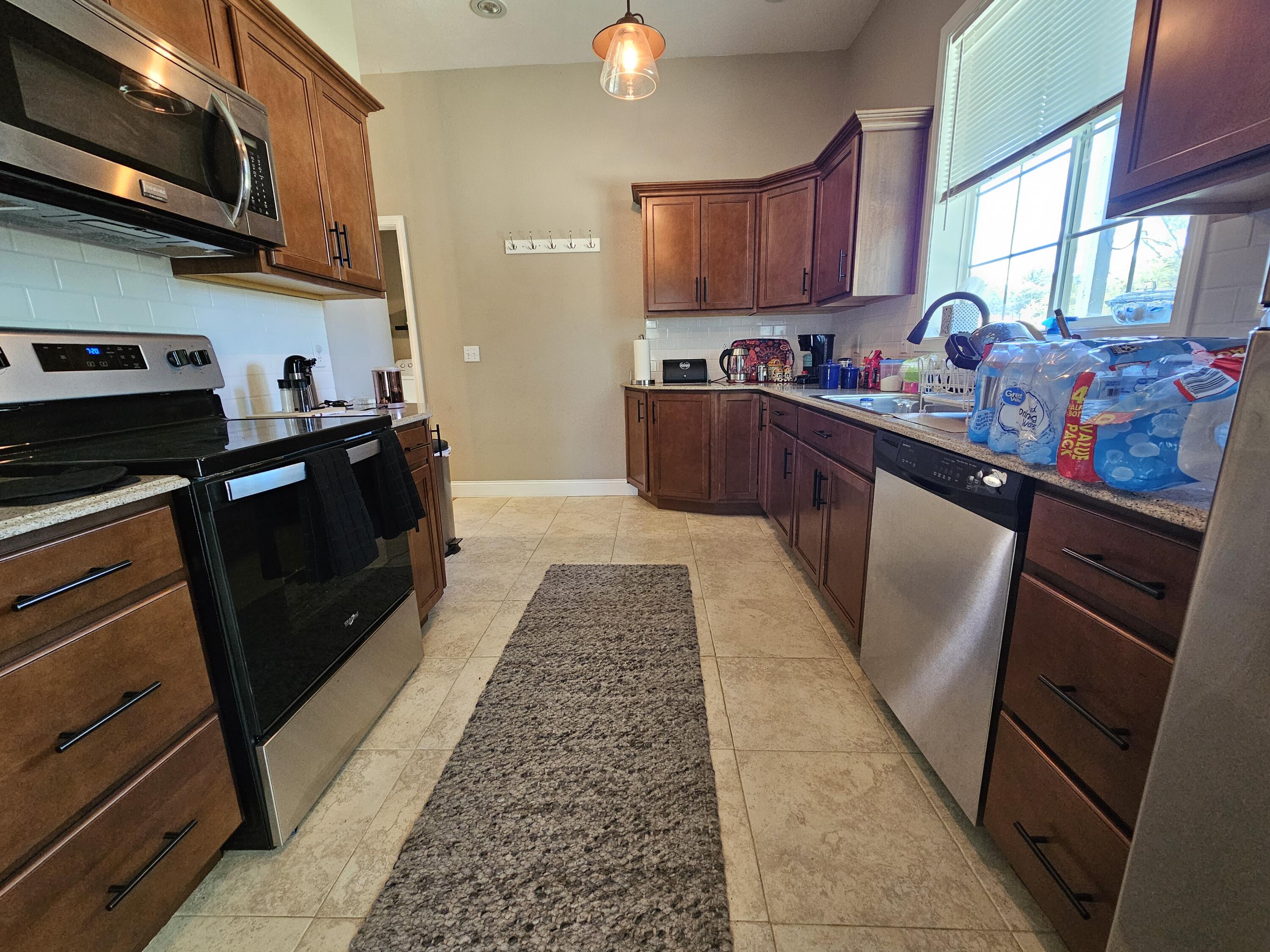 24319 Mo-142 Property Photo 10