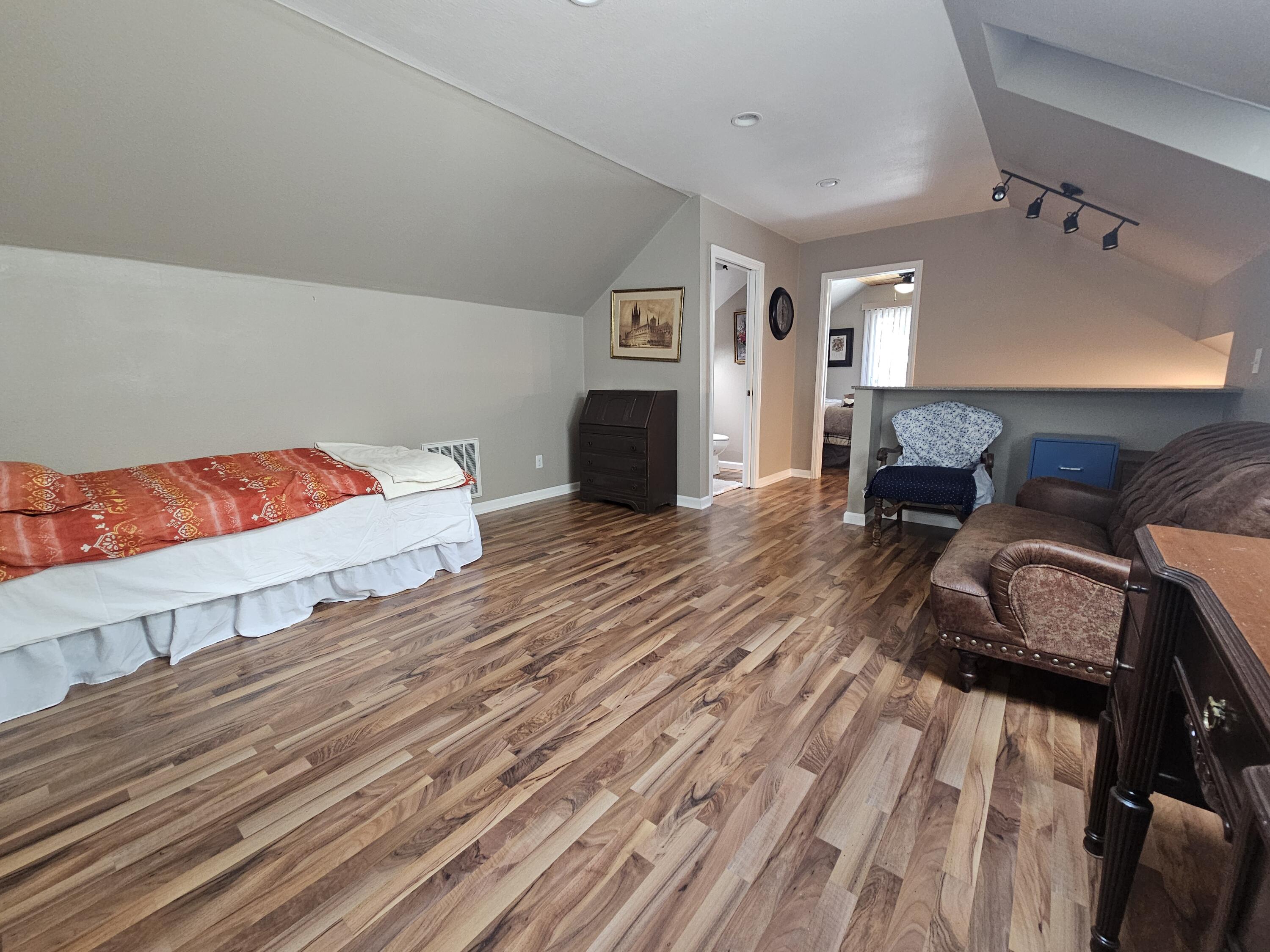24319 Mo-142 Property Photo 22