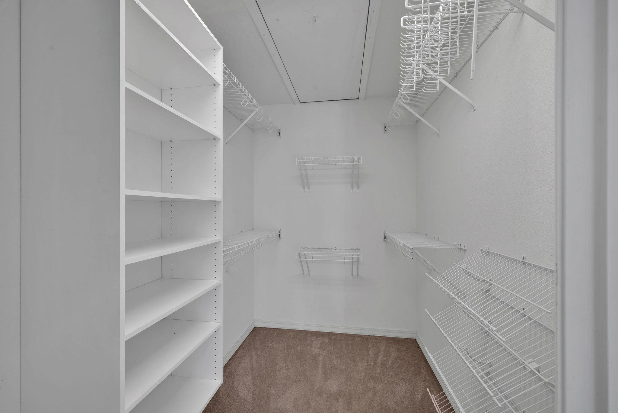 561 East Spring Street Property Photo 27