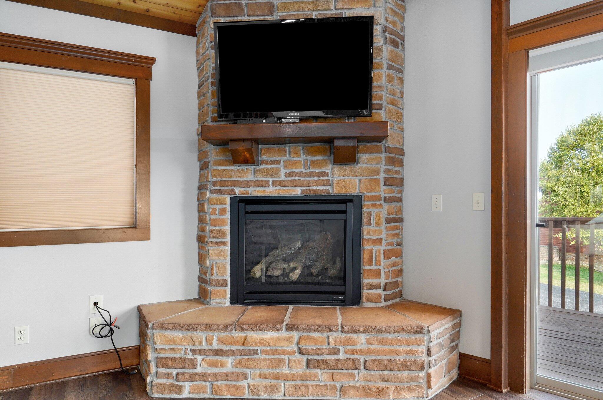 41 Western Red Cedar Street Property Photo 9