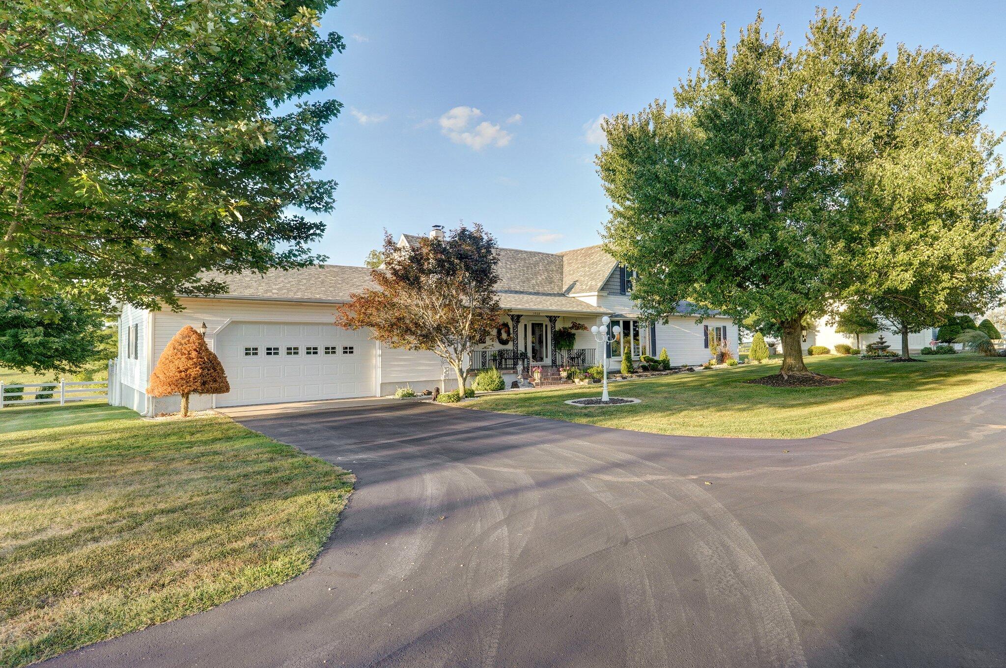 1568 Glossip Avenue Property Photo 8